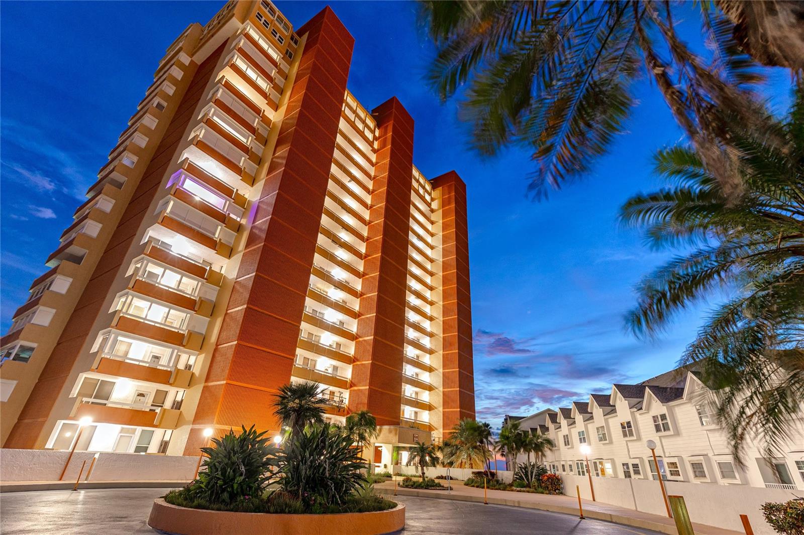 Image 68 of 83 For 17940 Gulf Boulevard 17c