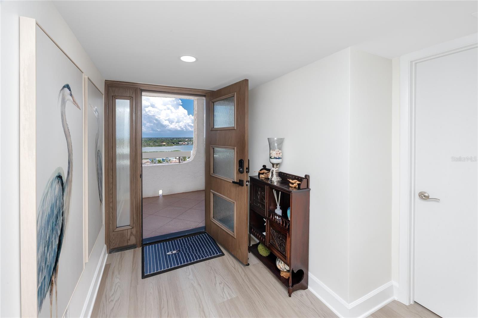 Image 8 of 83 For 17940 Gulf Boulevard 17c
