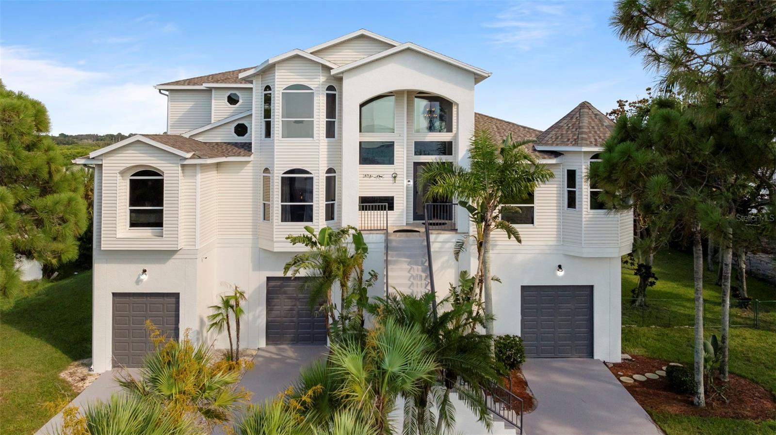 Image 100 of 100 For 1661 Sea Breeze Drive