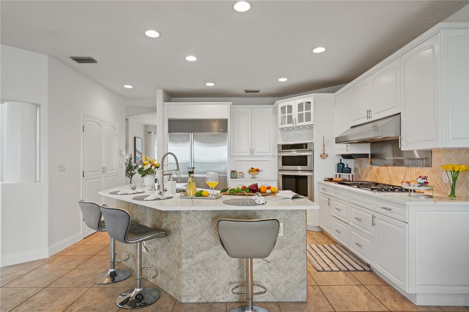 Image 30 of 100 For 1661 Sea Breeze Drive
