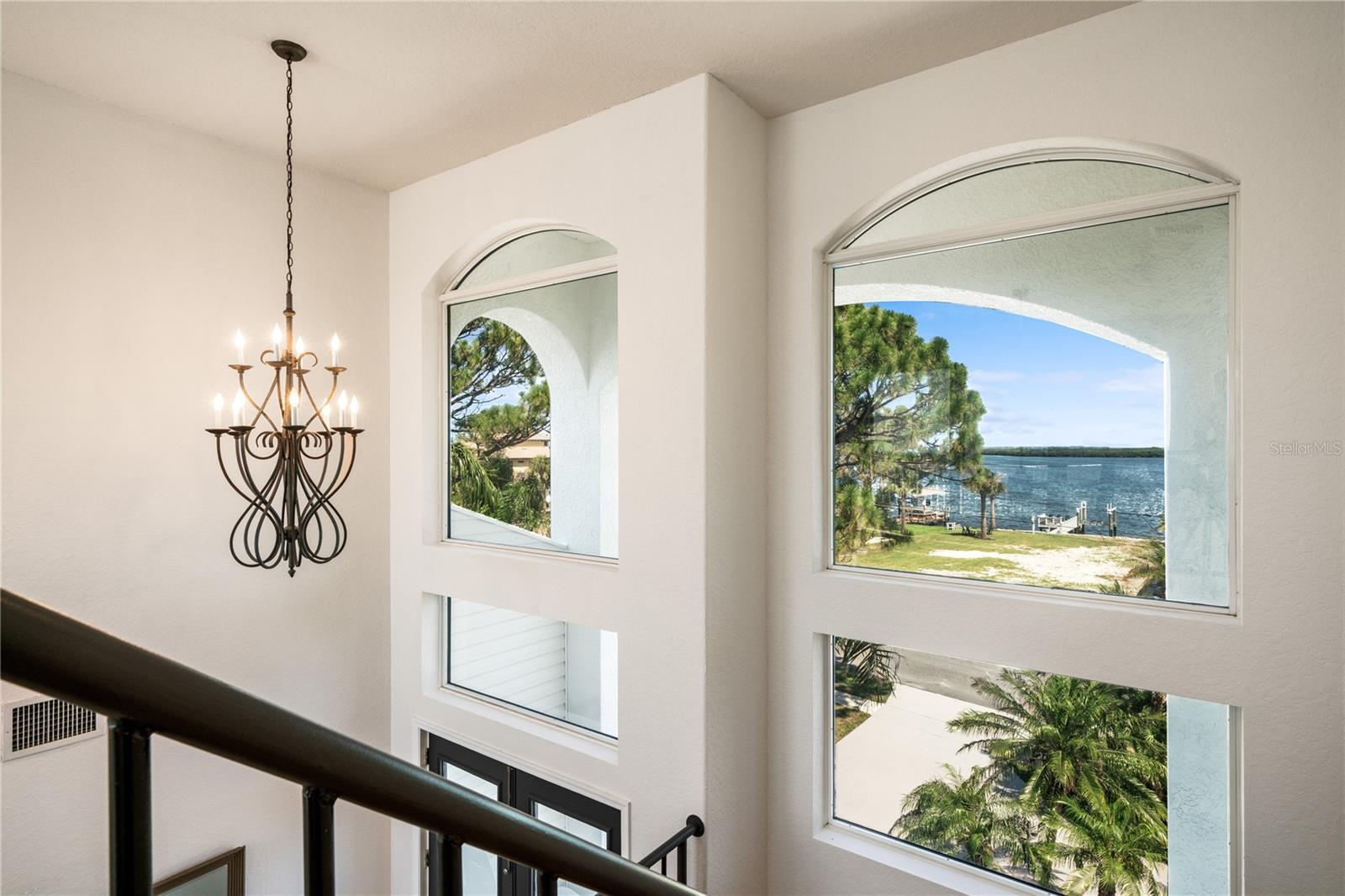 Image 38 of 100 For 1661 Sea Breeze Drive