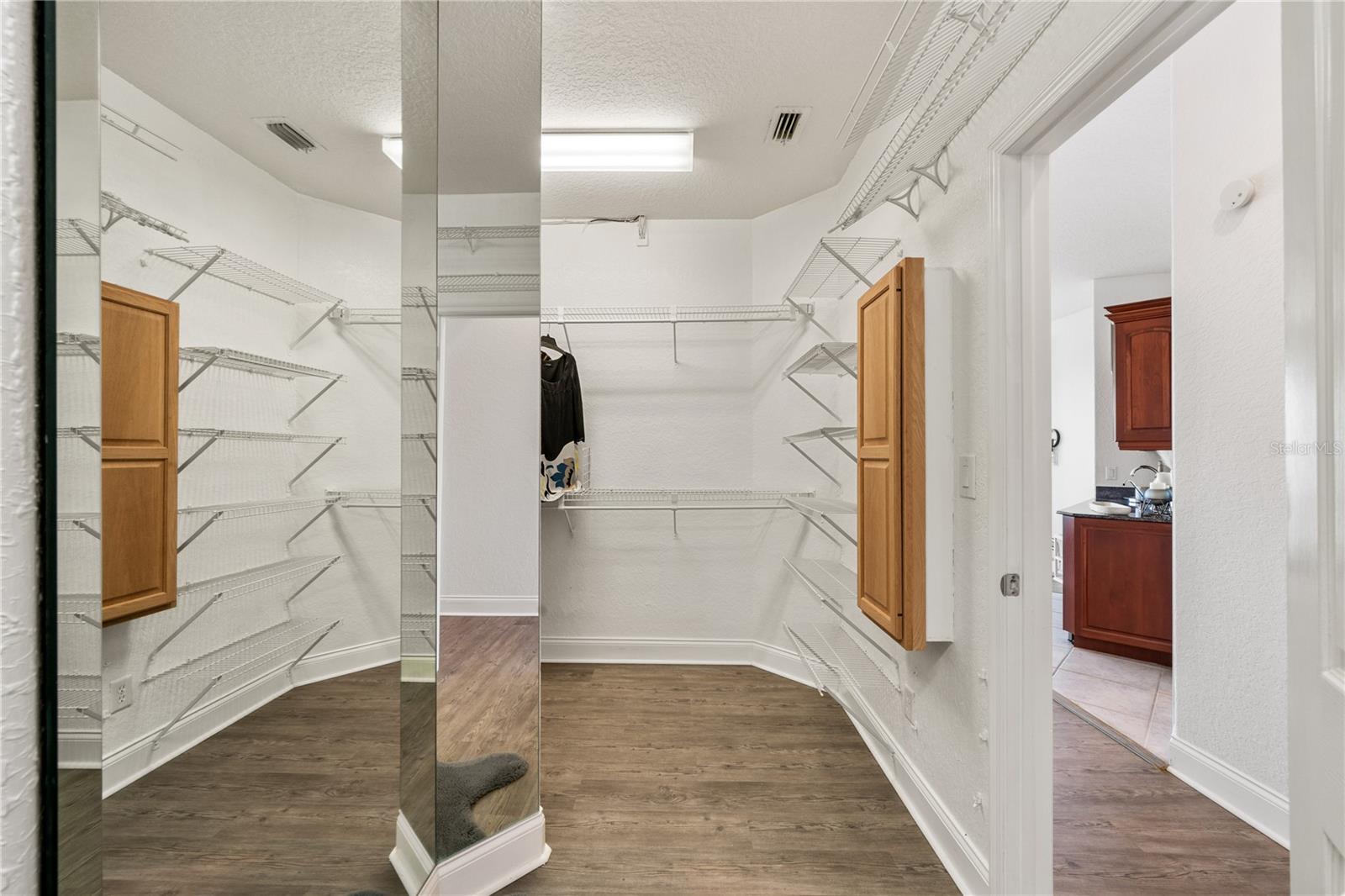 Image 58 of 100 For 1661 Sea Breeze Drive