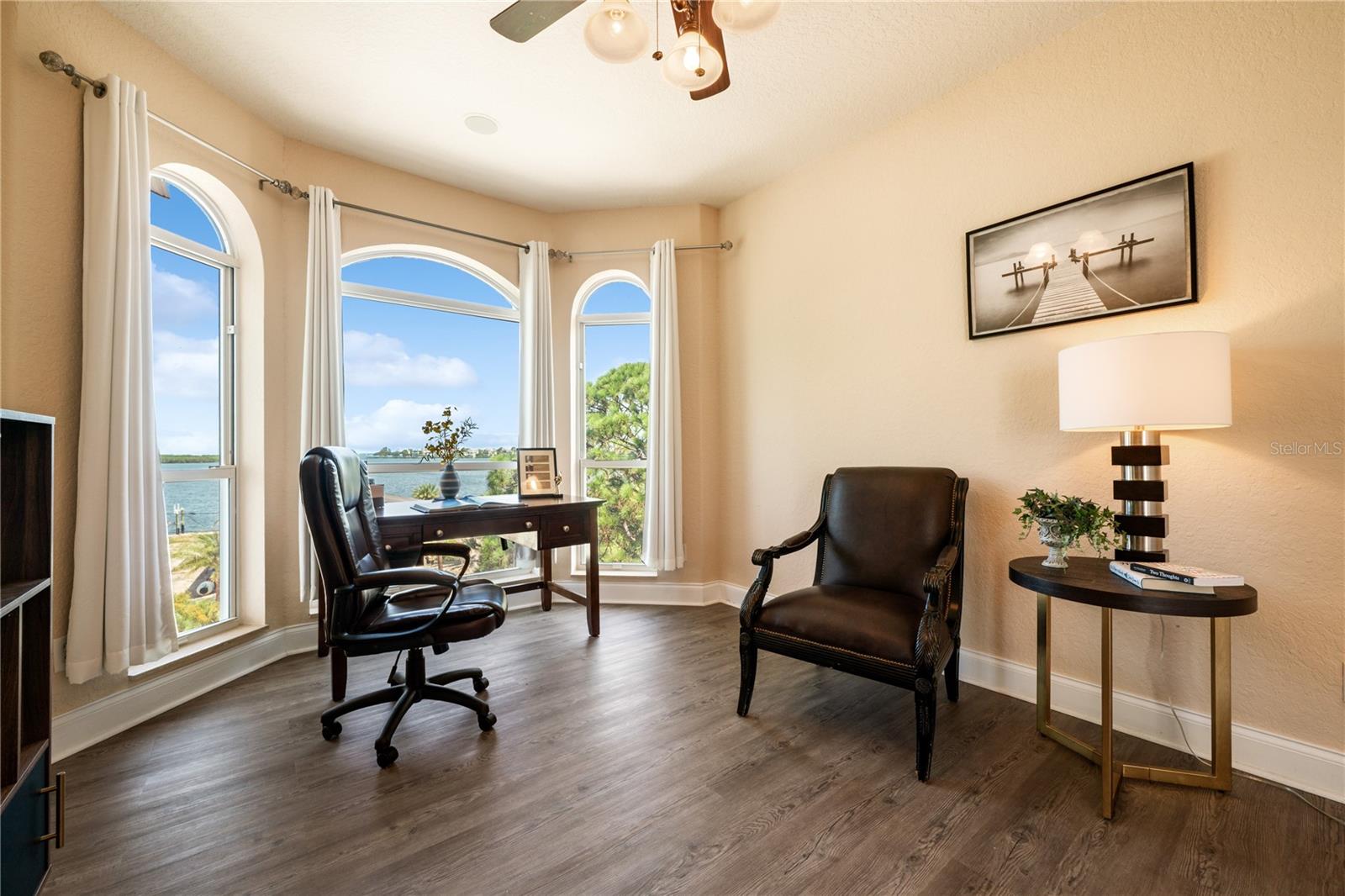 Image 73 of 100 For 1661 Sea Breeze Drive