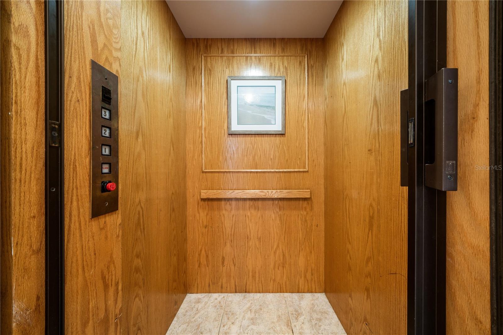 Image 75 of 100 For 1661 Sea Breeze Drive