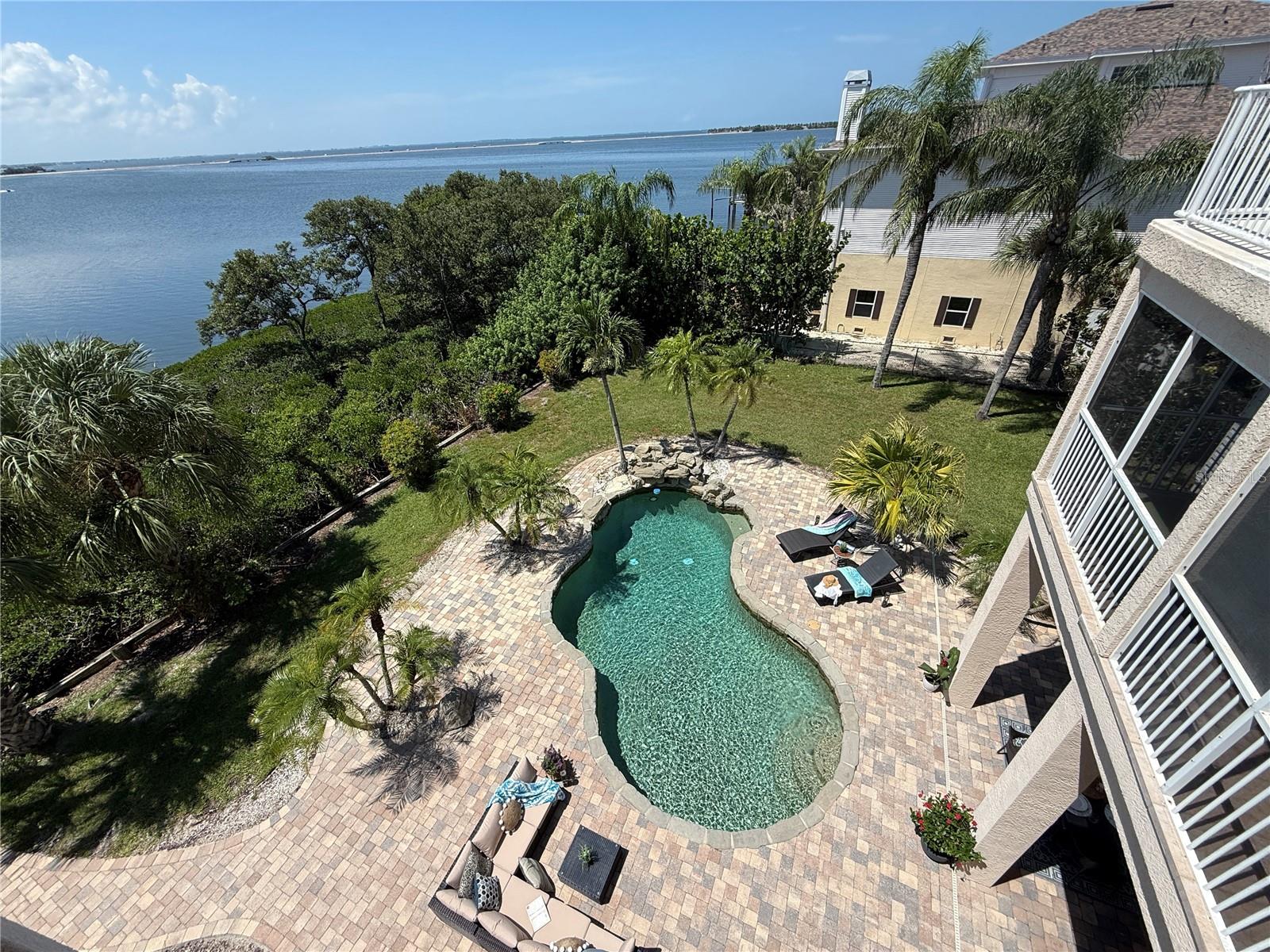 Image 88 of 100 For 1661 Sea Breeze Drive