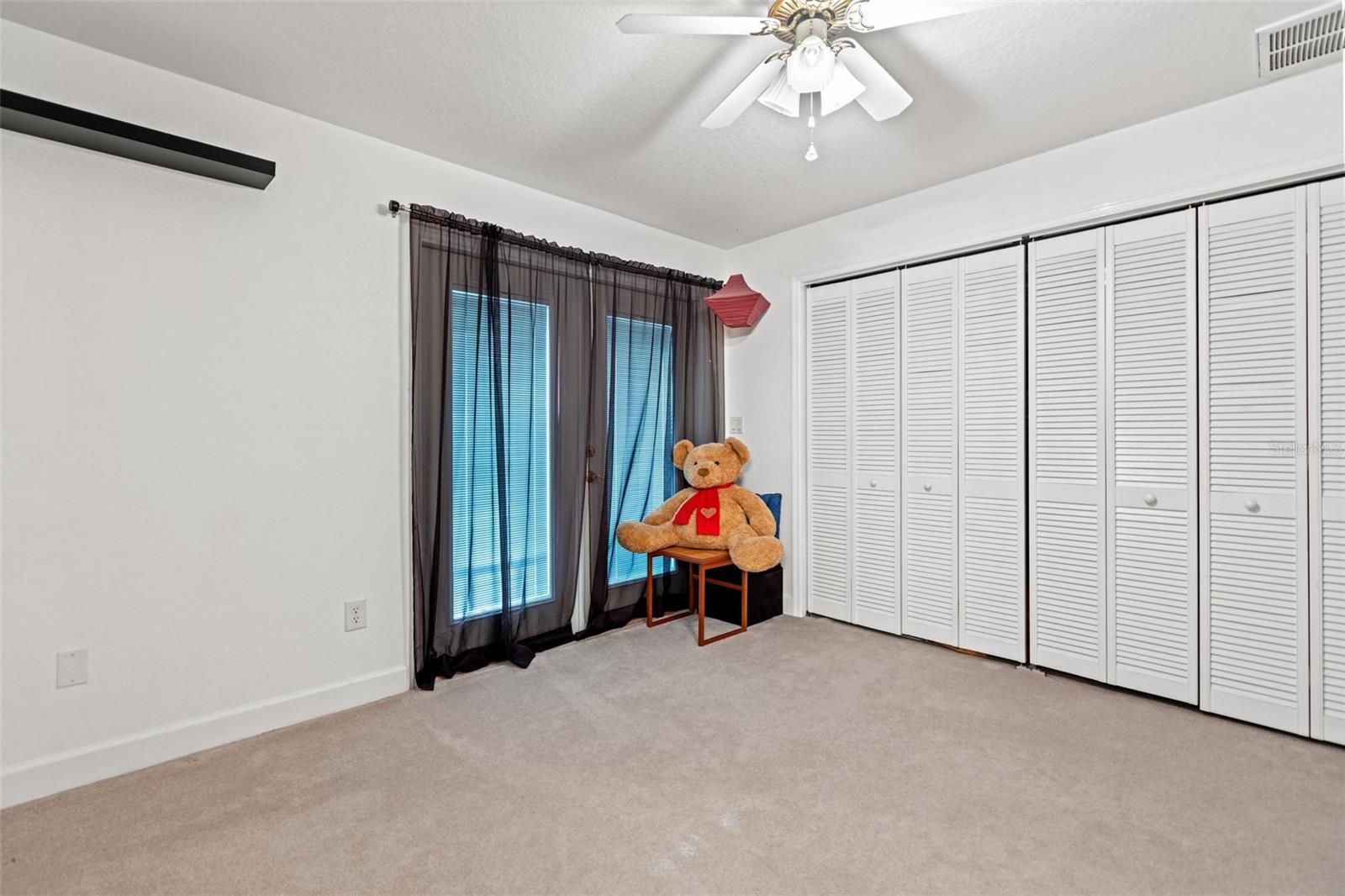 Image 24 of 41 For 967 Pine Hill Road