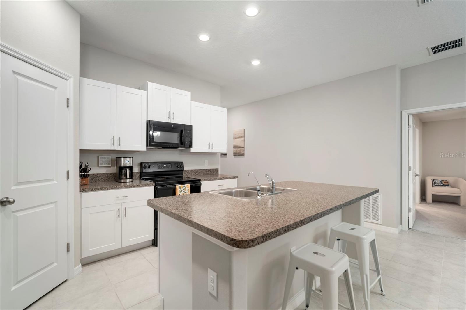 Image 9 of 44 For 7128 Samuel Ivy Drive
