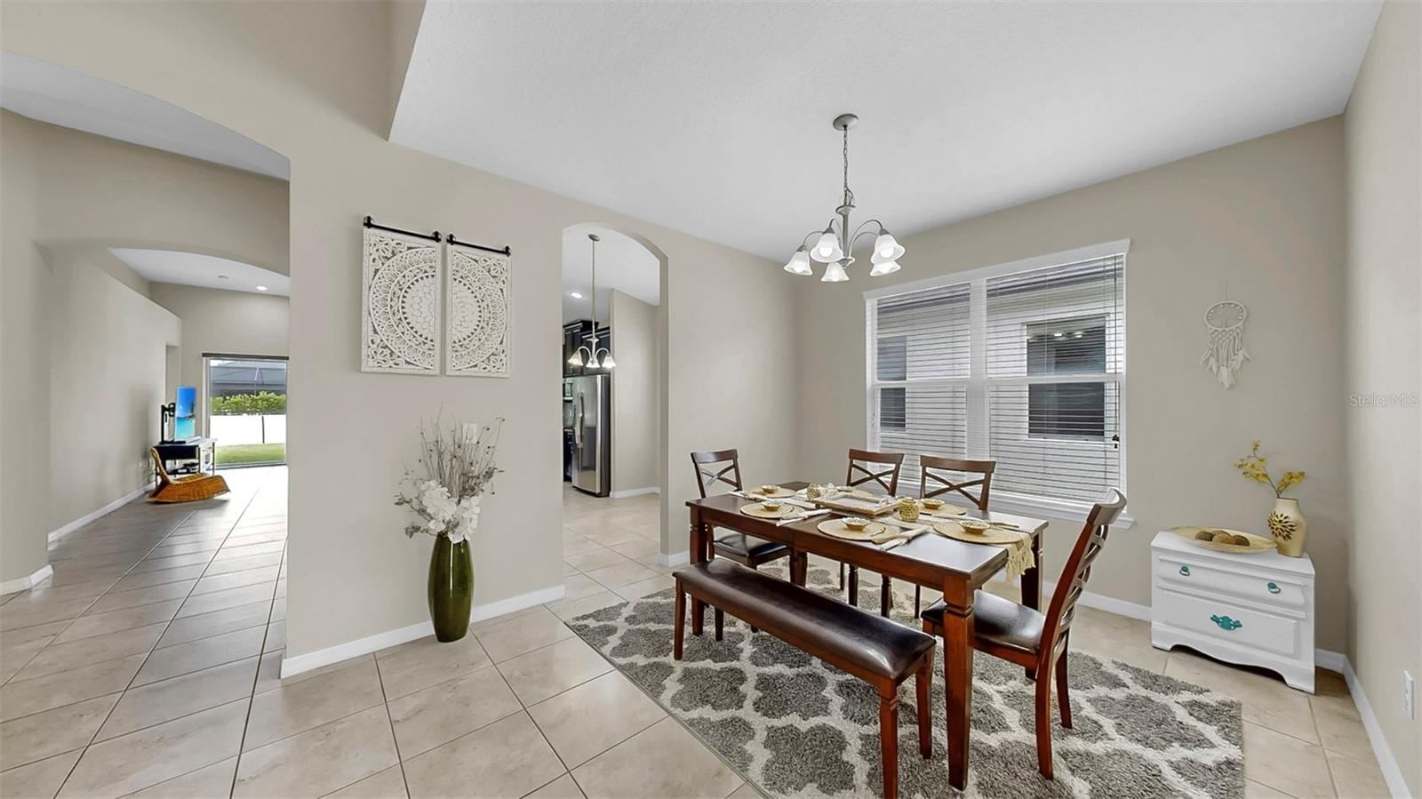 Image 10 of 35 For 17523 Buckingham Garden Drive