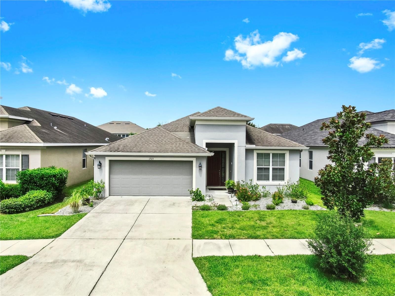 Image 3 of 35 For 17523 Buckingham Garden Drive