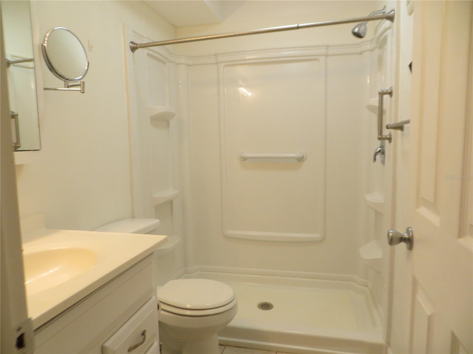 Image 11 of 18 For 2750 Bay Drive 3d