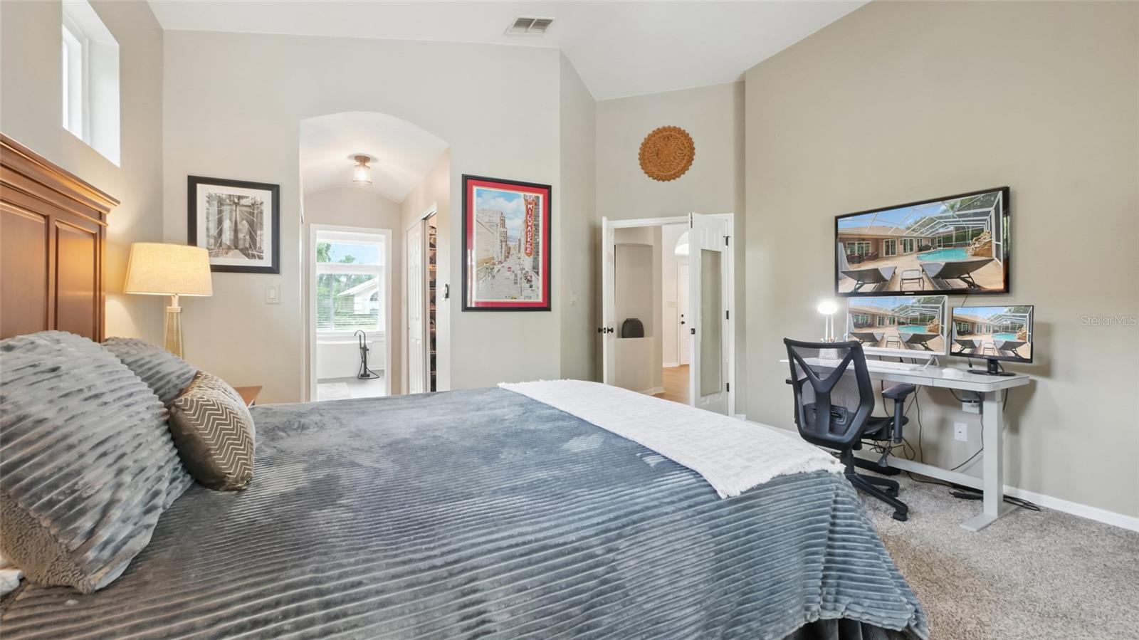 Image 22 of 55 For 6125 Savoy Circle
