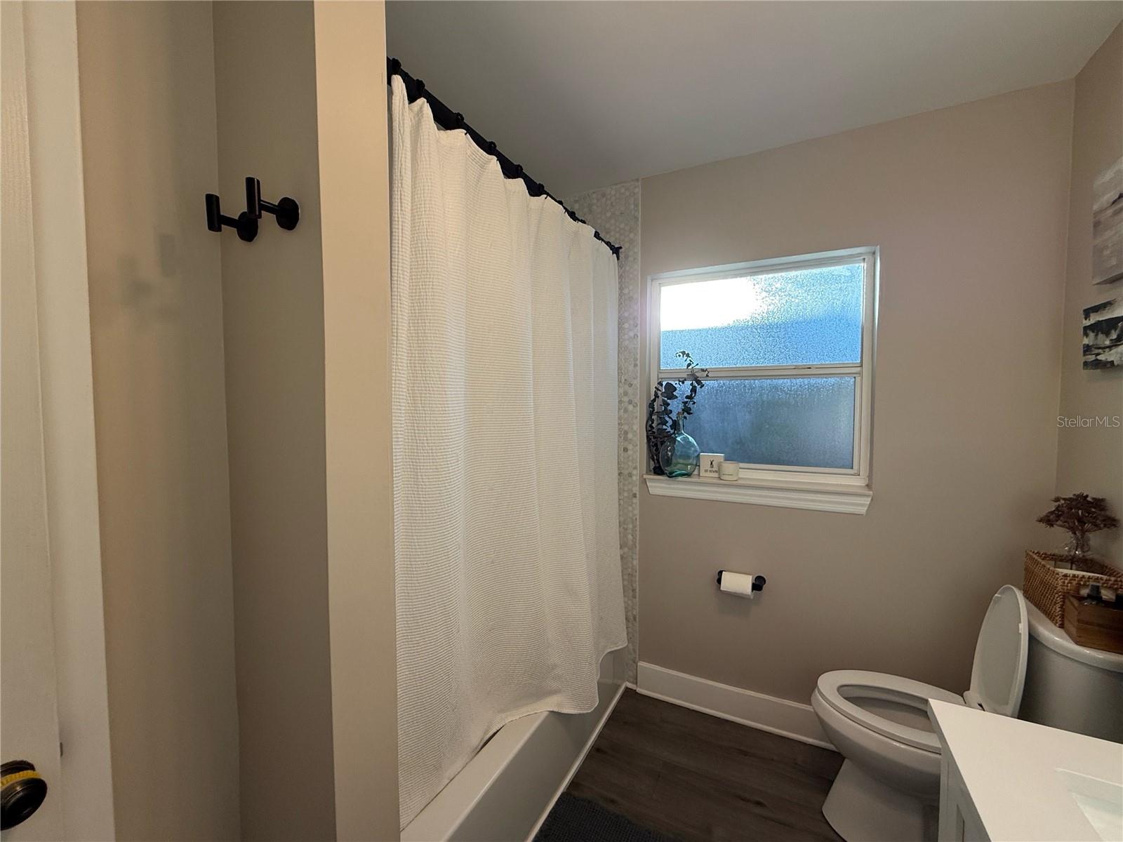 Image 19 of 31 For 1355 Sage Drive