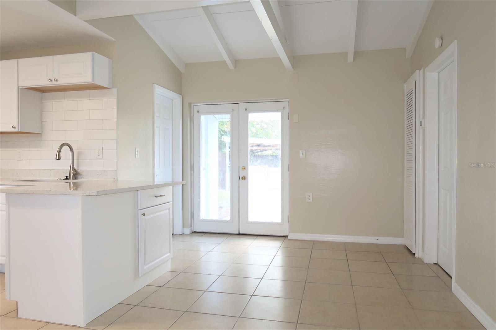 Image 2 of 10 For 723 71st Avenue N