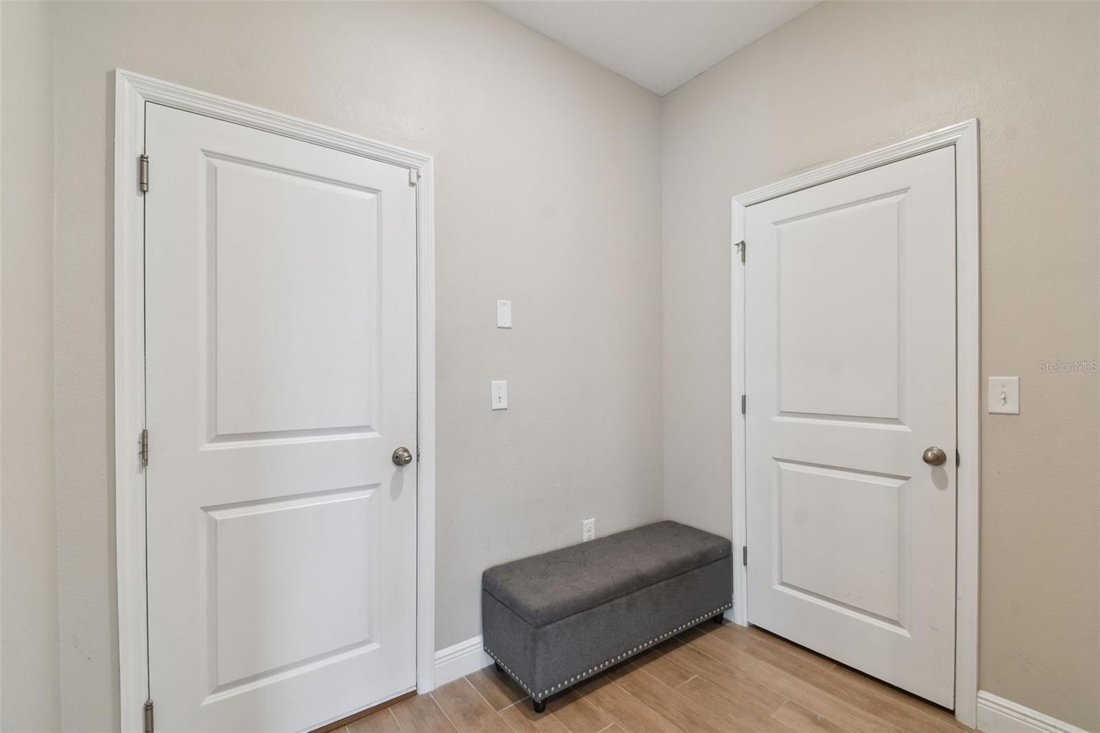 Image 14 of 39 For 1297 Bering Road