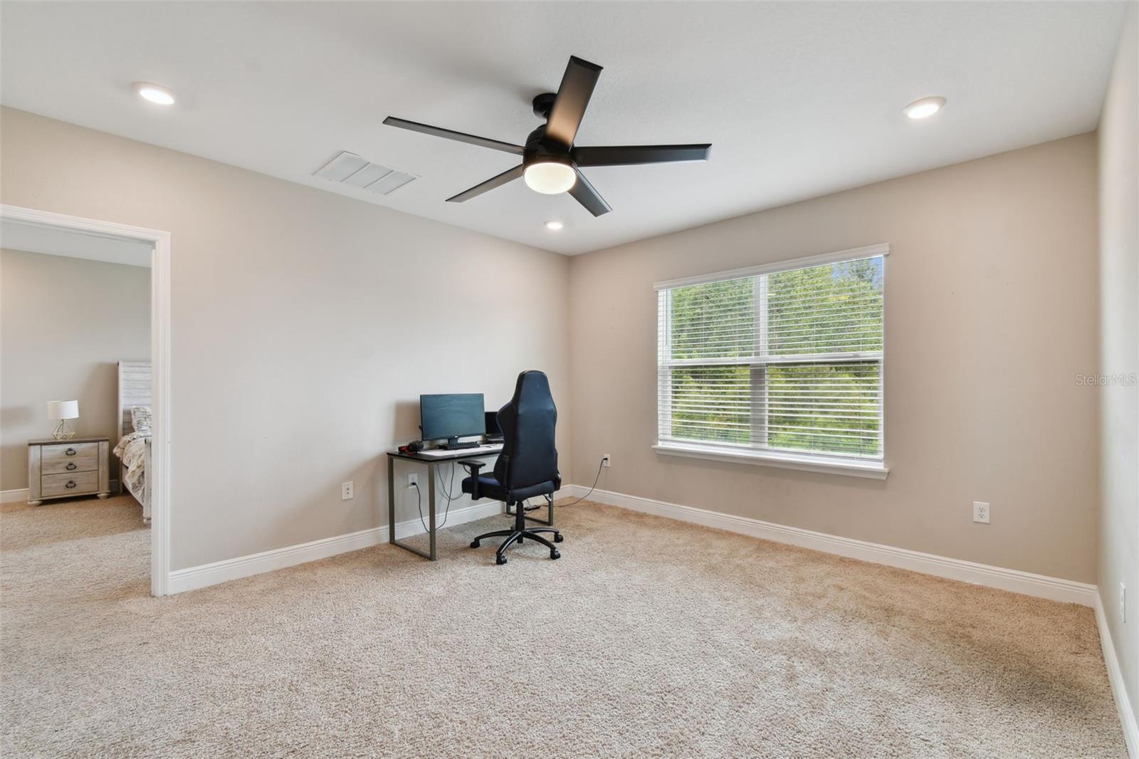 Image 23 of 39 For 1297 Bering Road