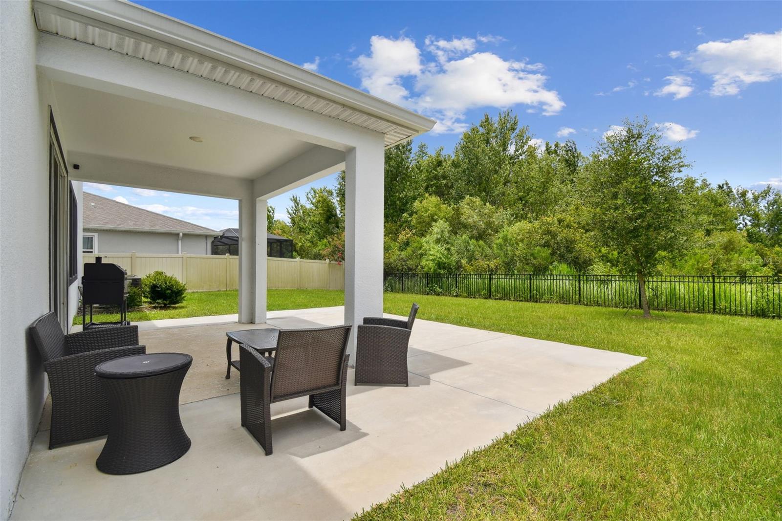 Image 29 of 39 For 1297 Bering Road