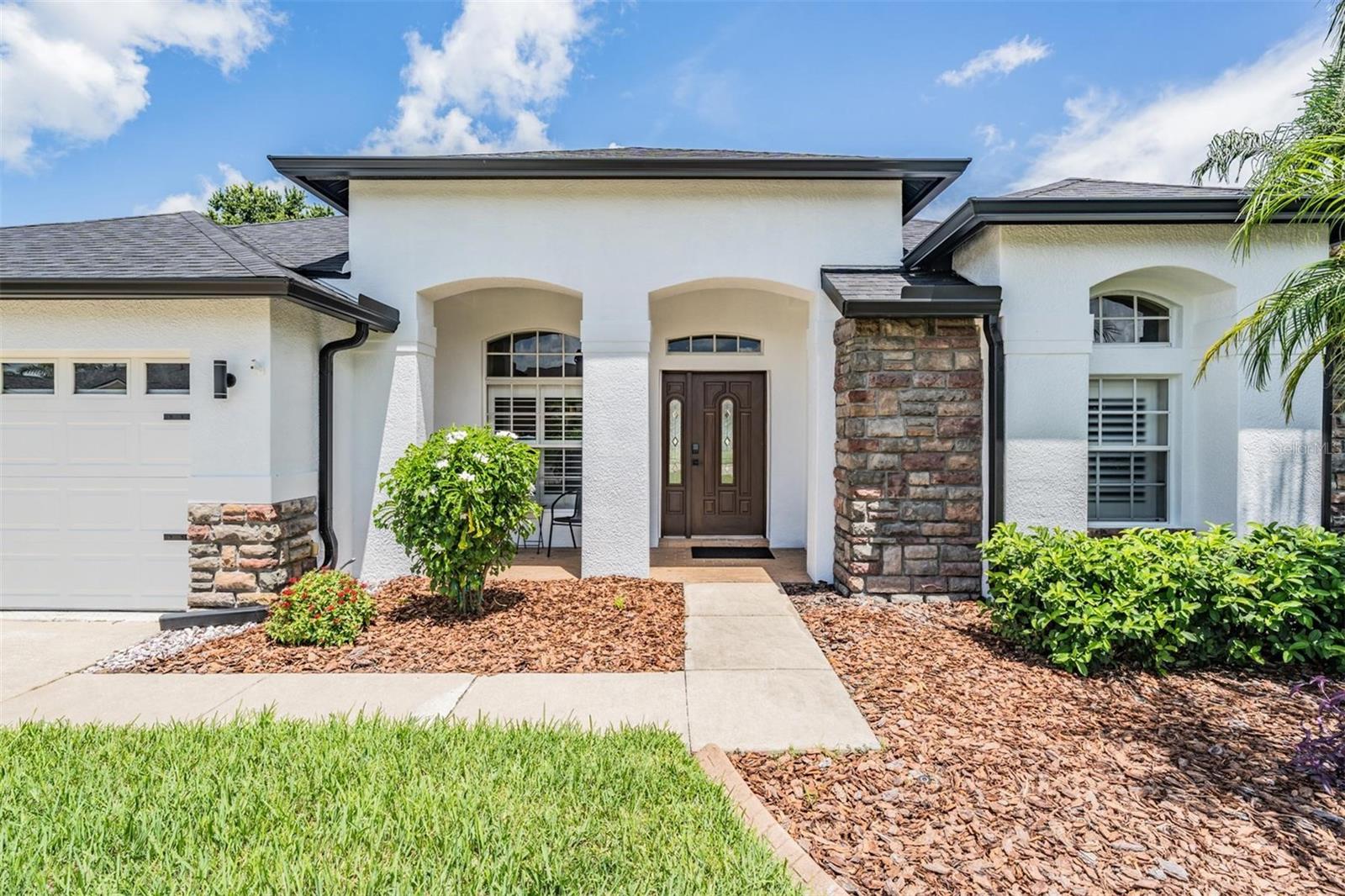 Listing photo id 0 for 1519 Flatwood Court