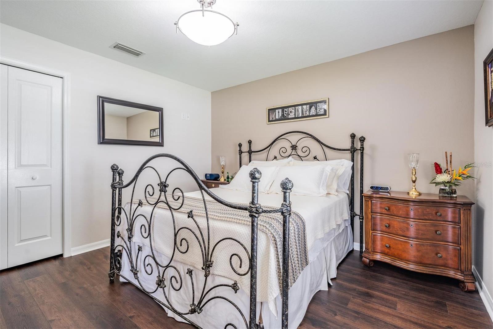 Listing photo id 28 for 1519 Flatwood Court