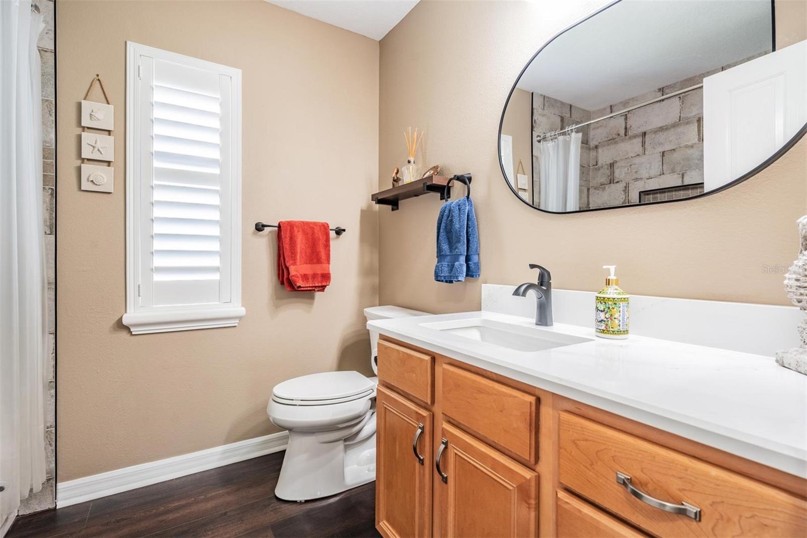 Listing photo id 30 for 1519 Flatwood Court