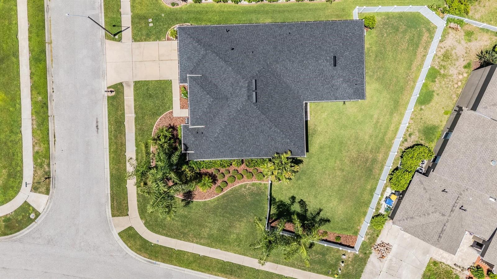 Listing photo id 36 for 1519 Flatwood Court