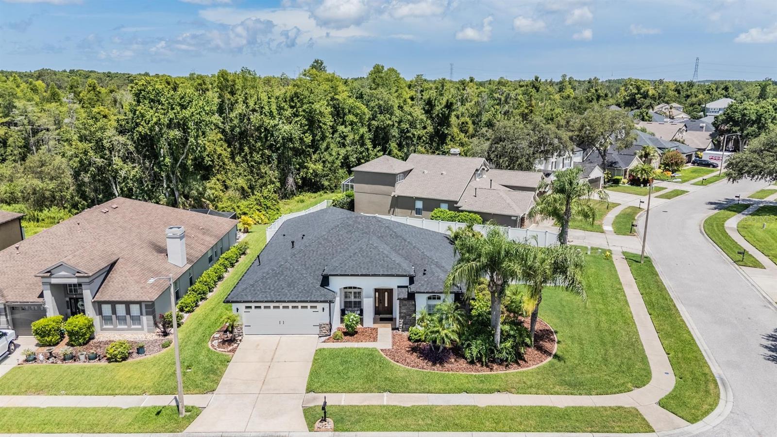 Listing photo id 2 for 1519 Flatwood Court