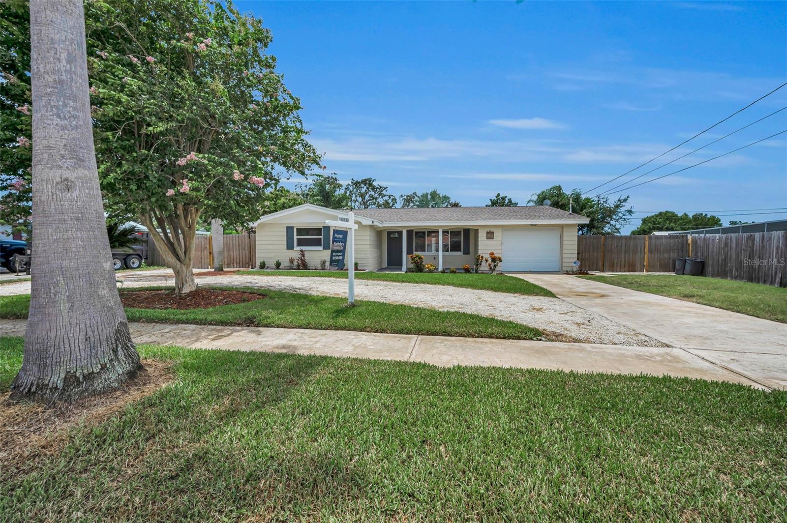 Image 11 of 42 For 5022 Forest Hills Drive