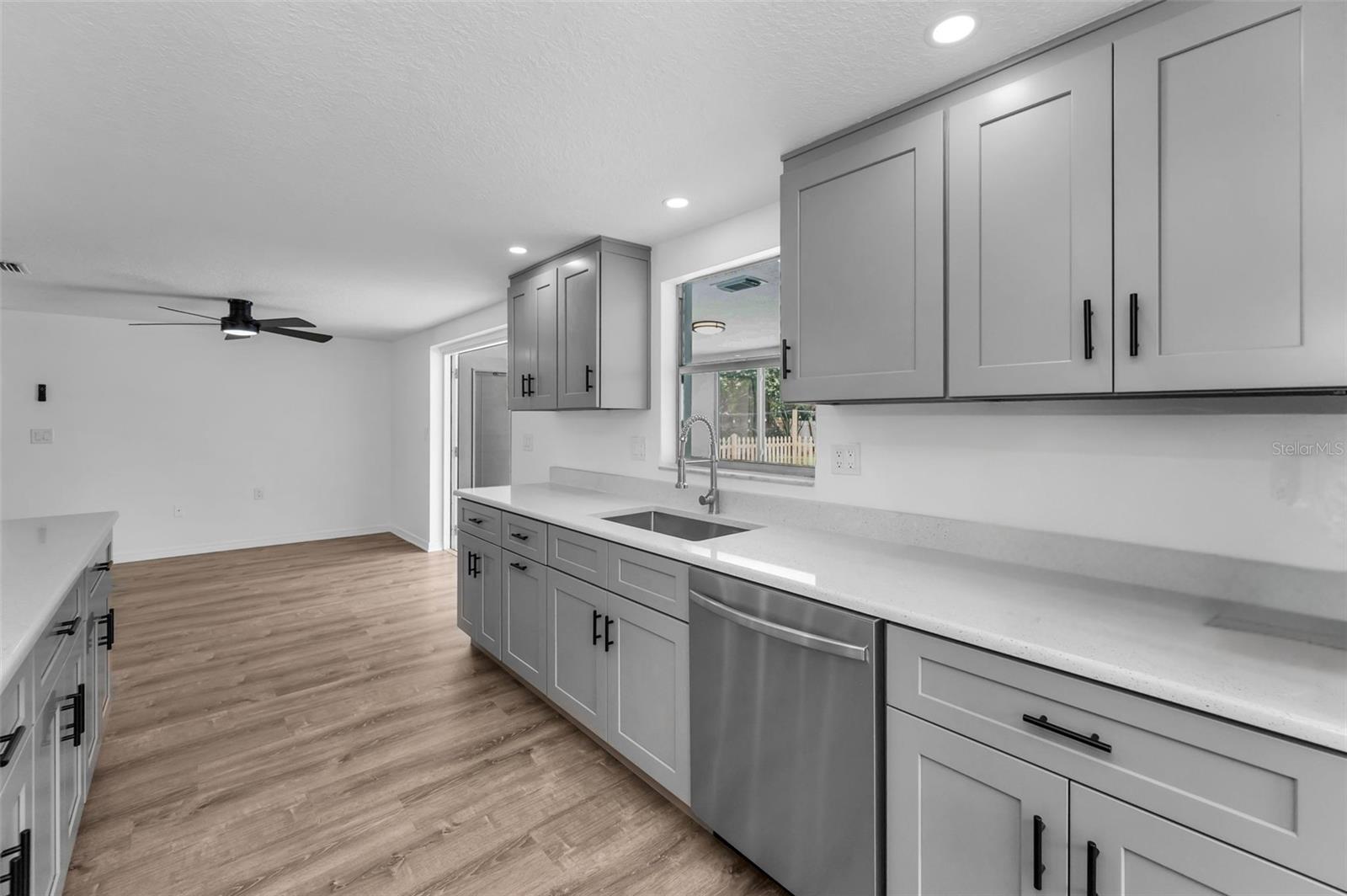 Image 13 of 42 For 5022 Forest Hills Drive