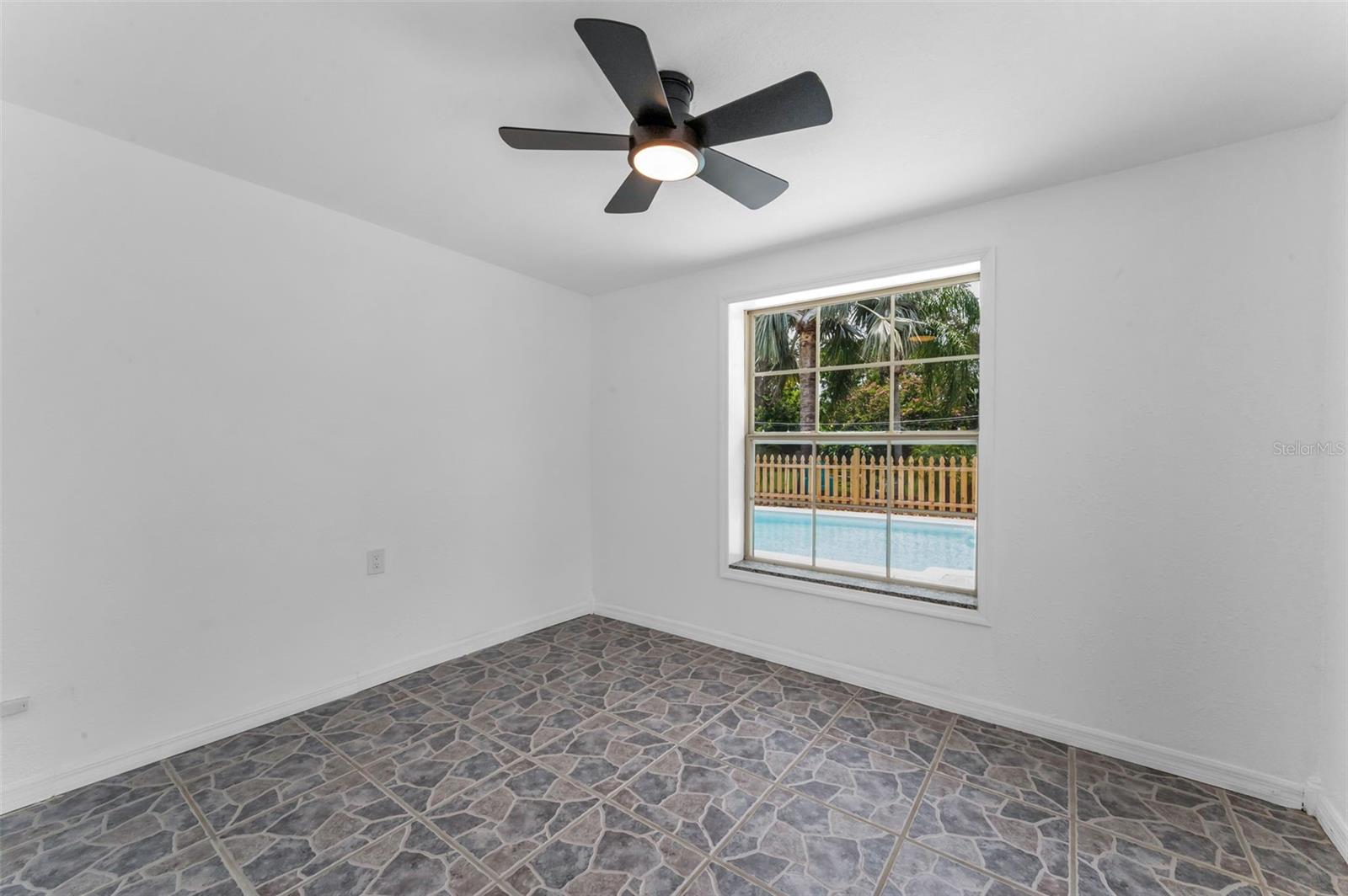 Image 19 of 42 For 5022 Forest Hills Drive