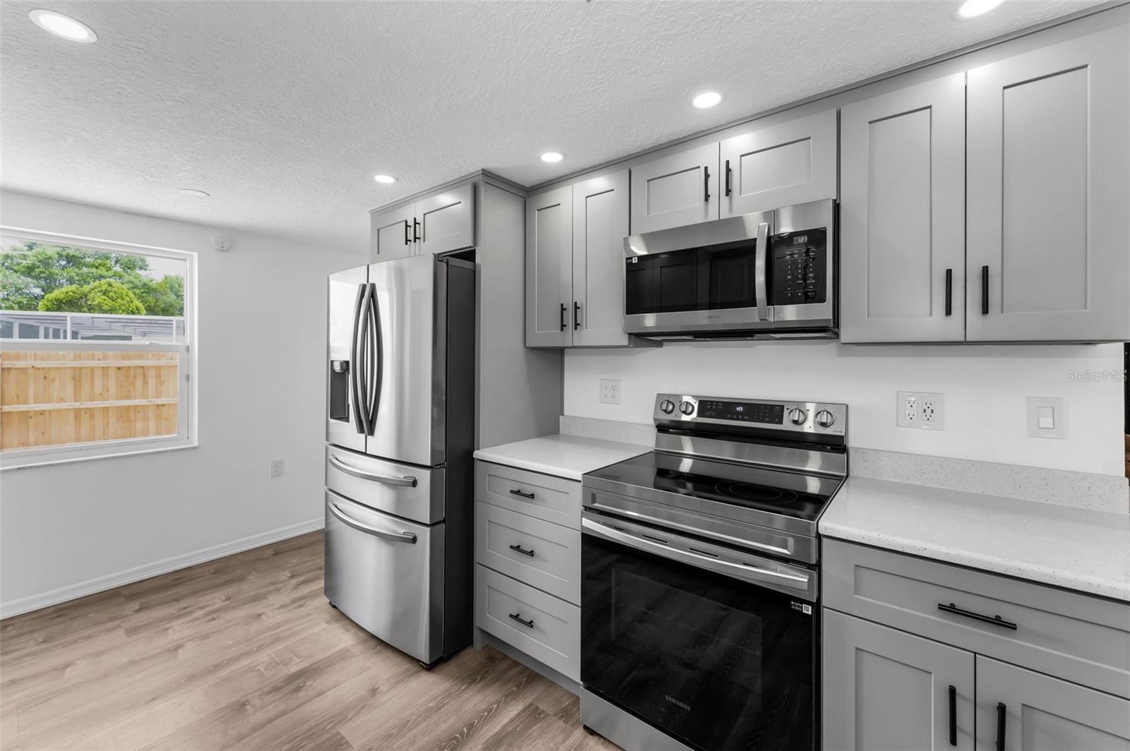 Image 4 of 42 For 5022 Forest Hills Drive