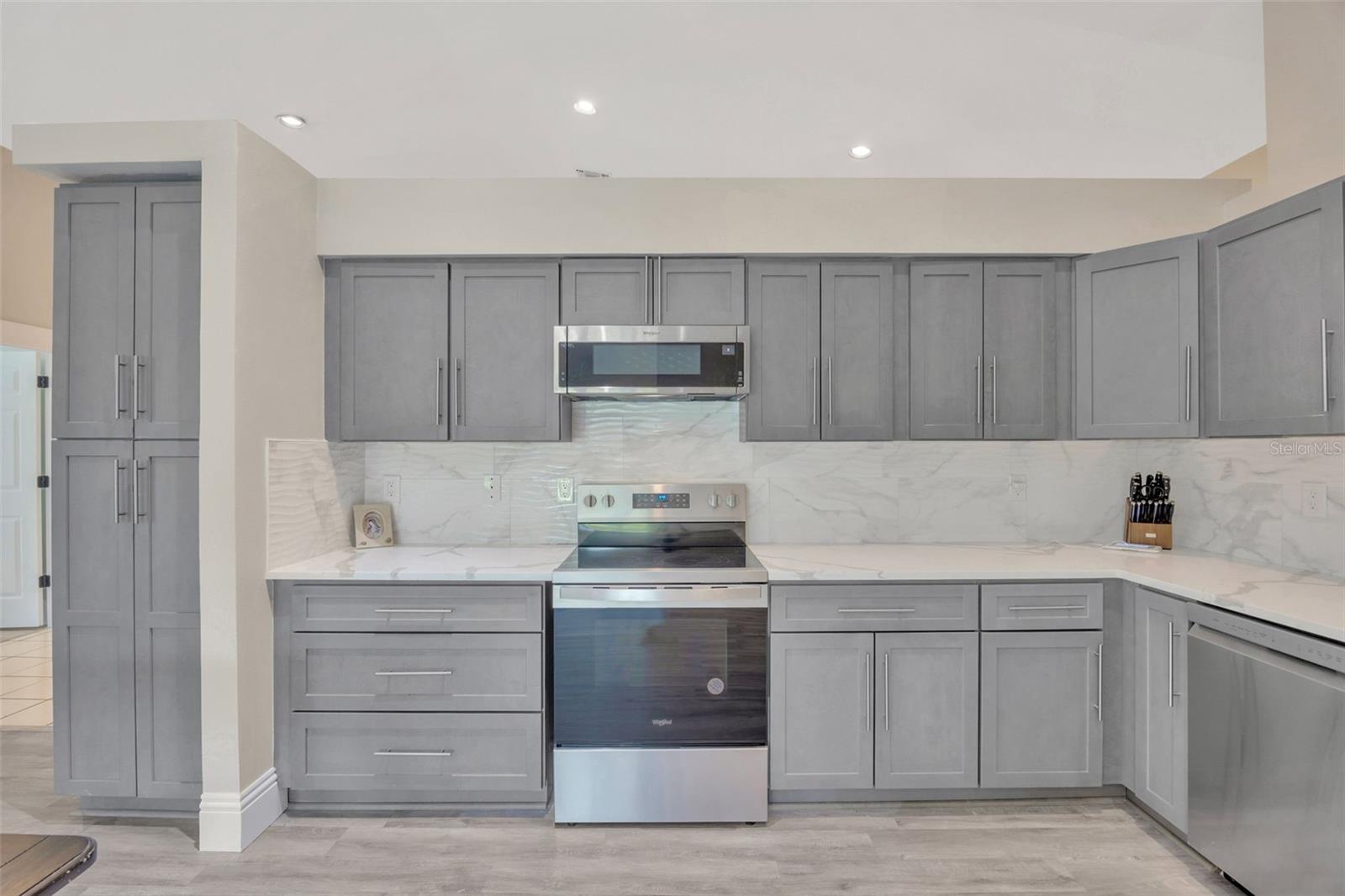 Image 12 of 58 For 3238 Cullendale Drive