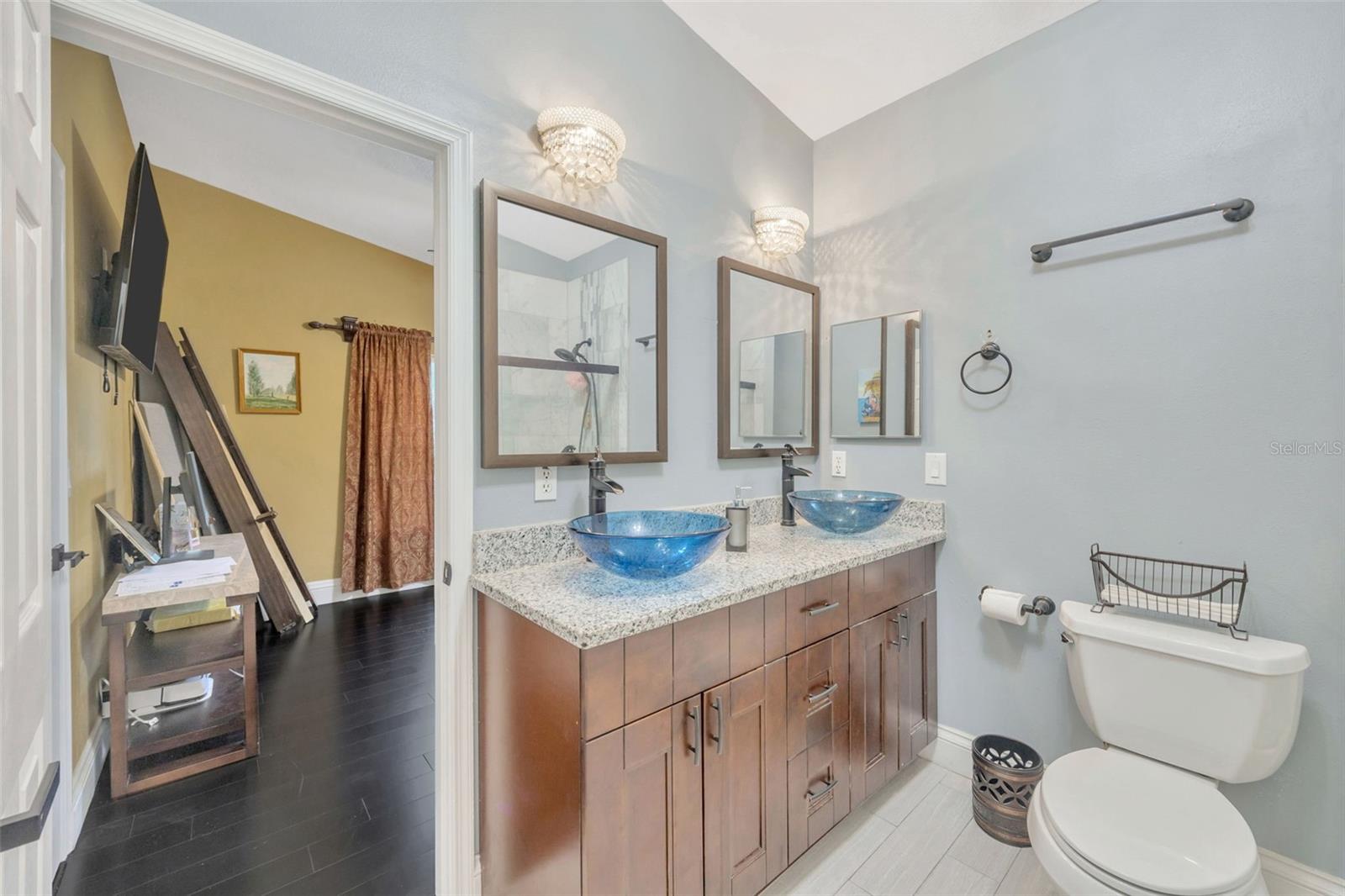 Image 39 of 58 For 3238 Cullendale Drive