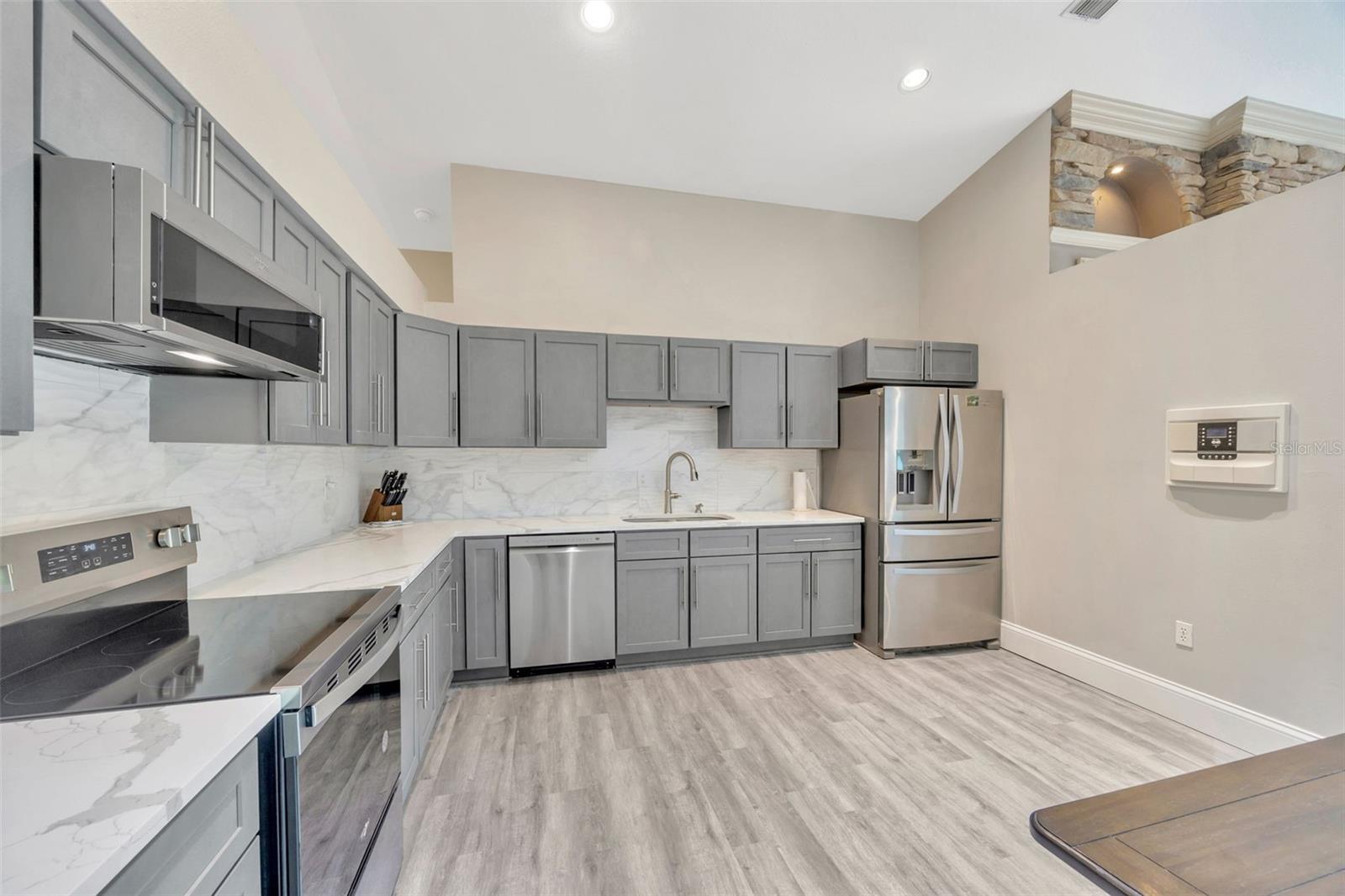 Image 9 of 58 For 3238 Cullendale Drive