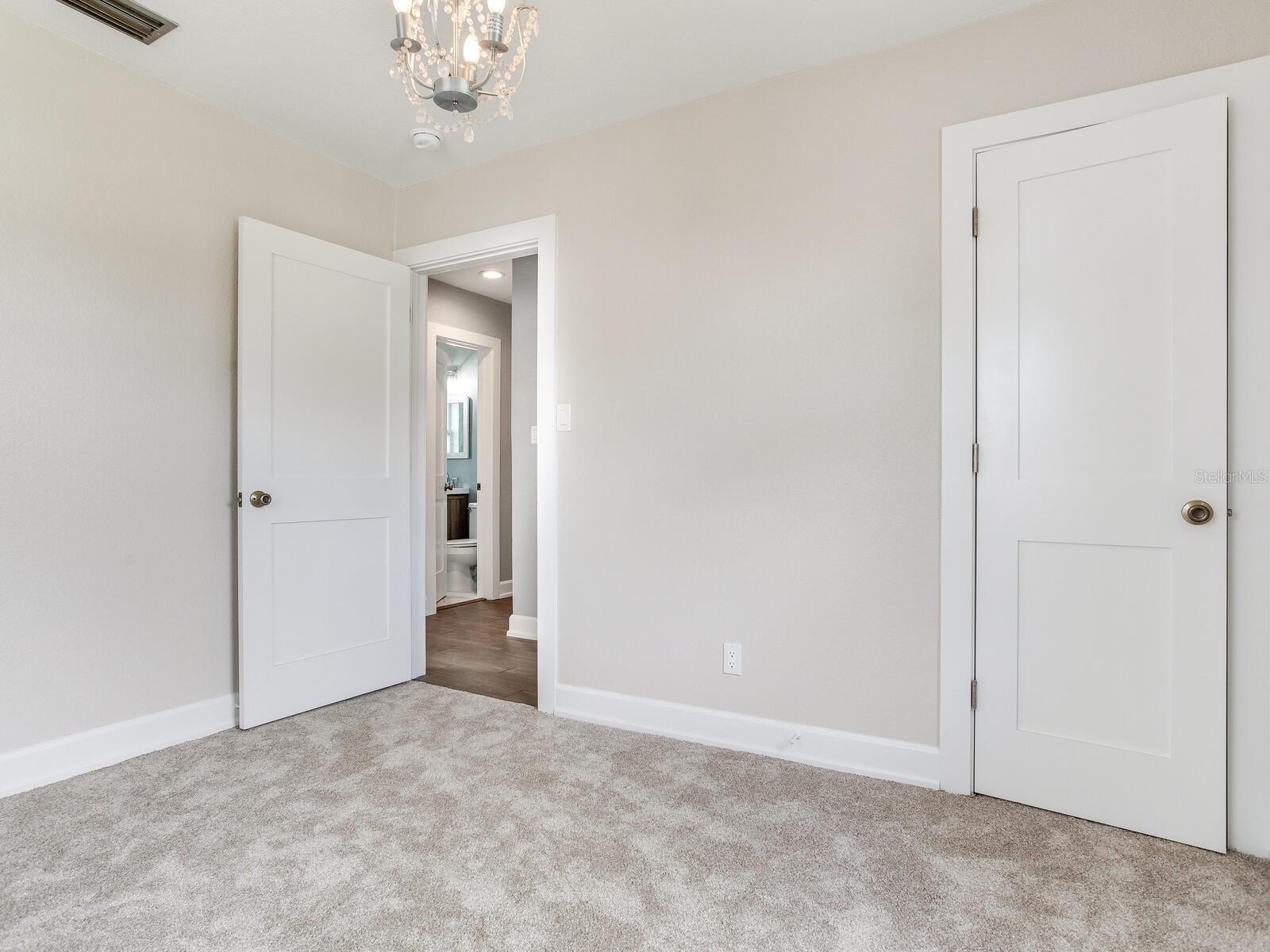 Image 21 of 41 For 4319 Renellie Drive