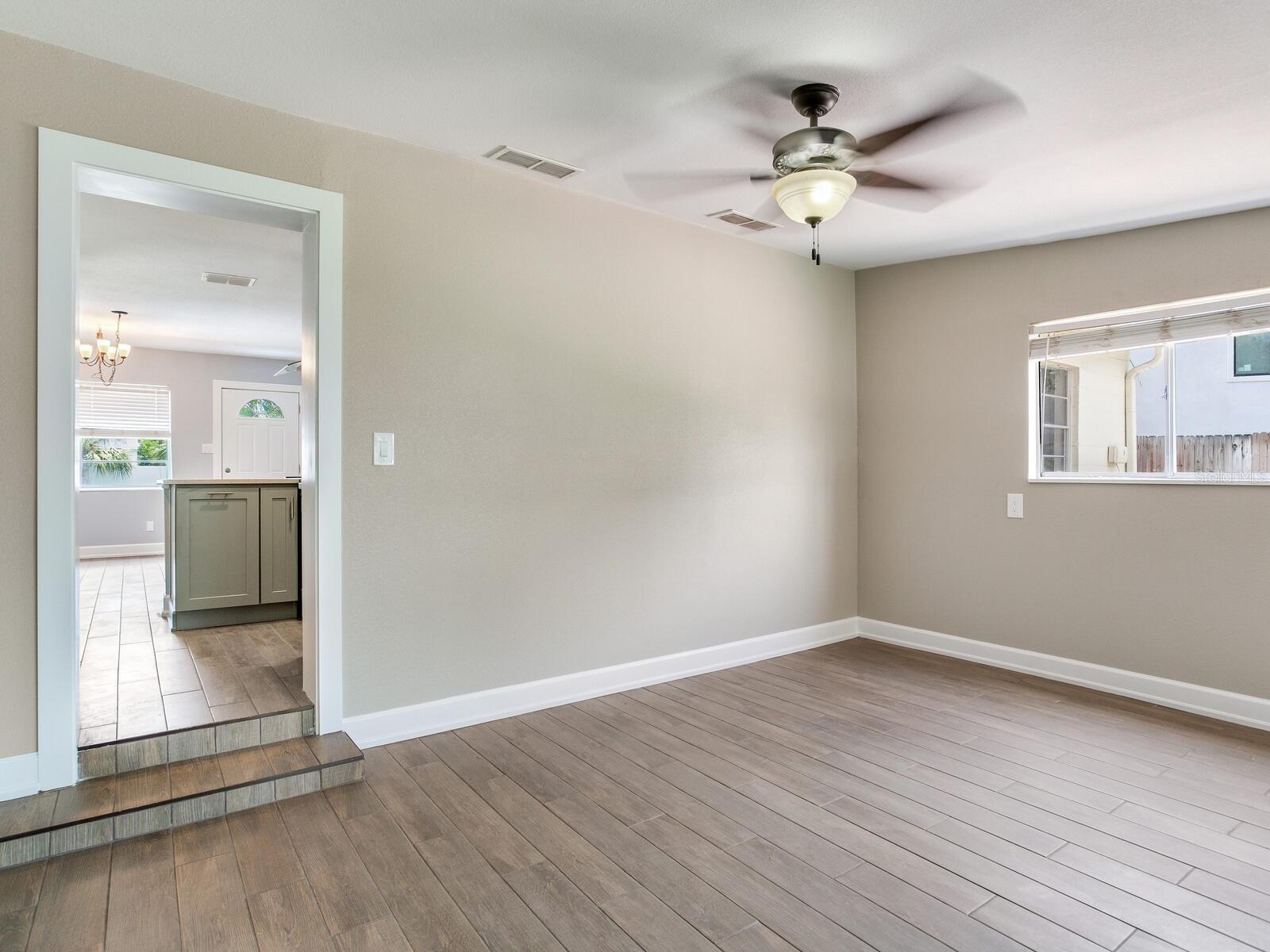Image 22 of 41 For 4319 Renellie Drive