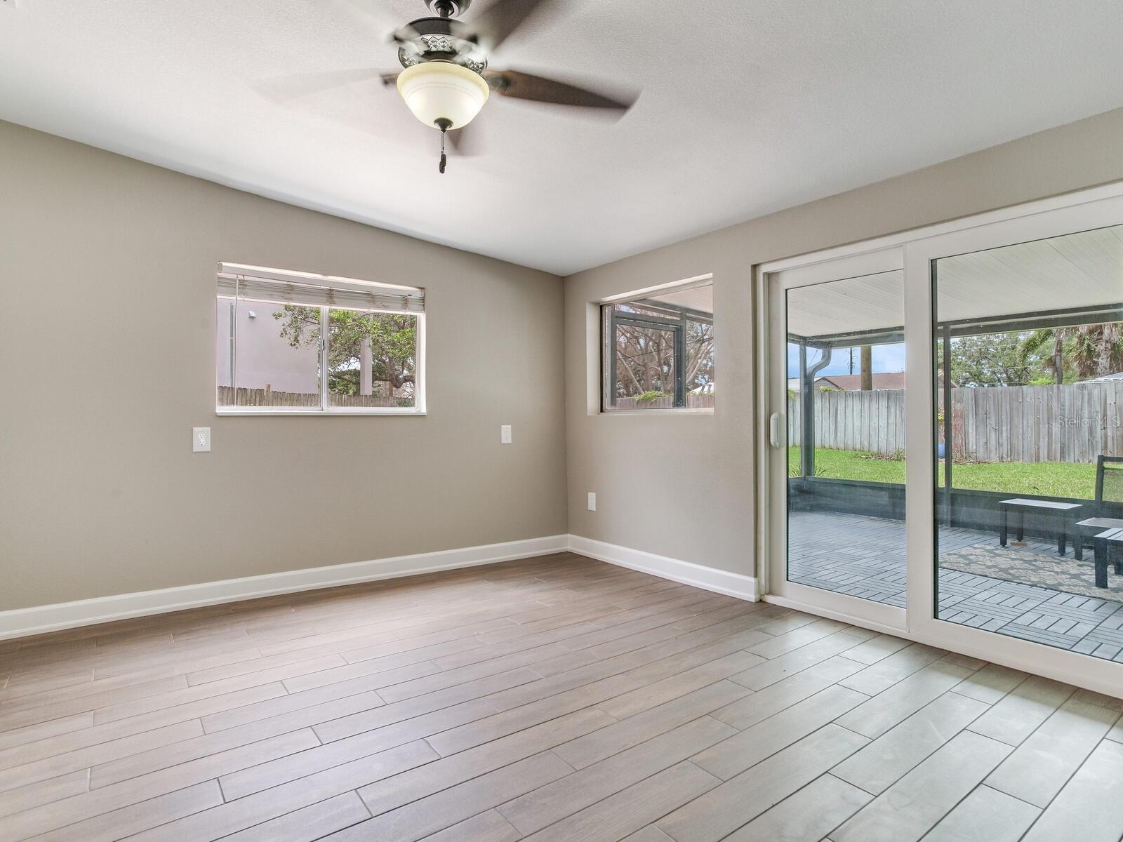 Image 25 of 41 For 4319 Renellie Drive
