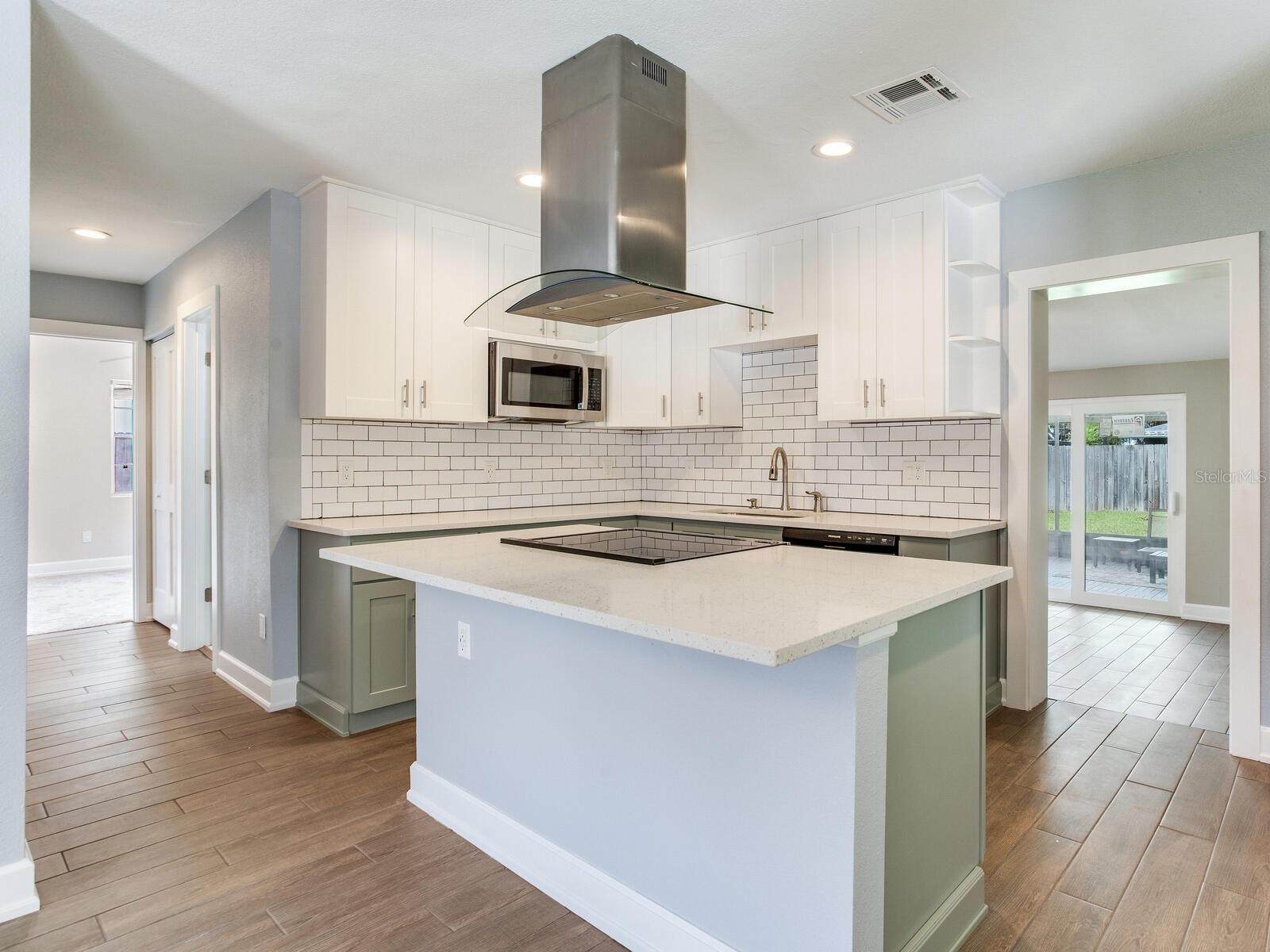 Image 8 of 41 For 4319 Renellie Drive