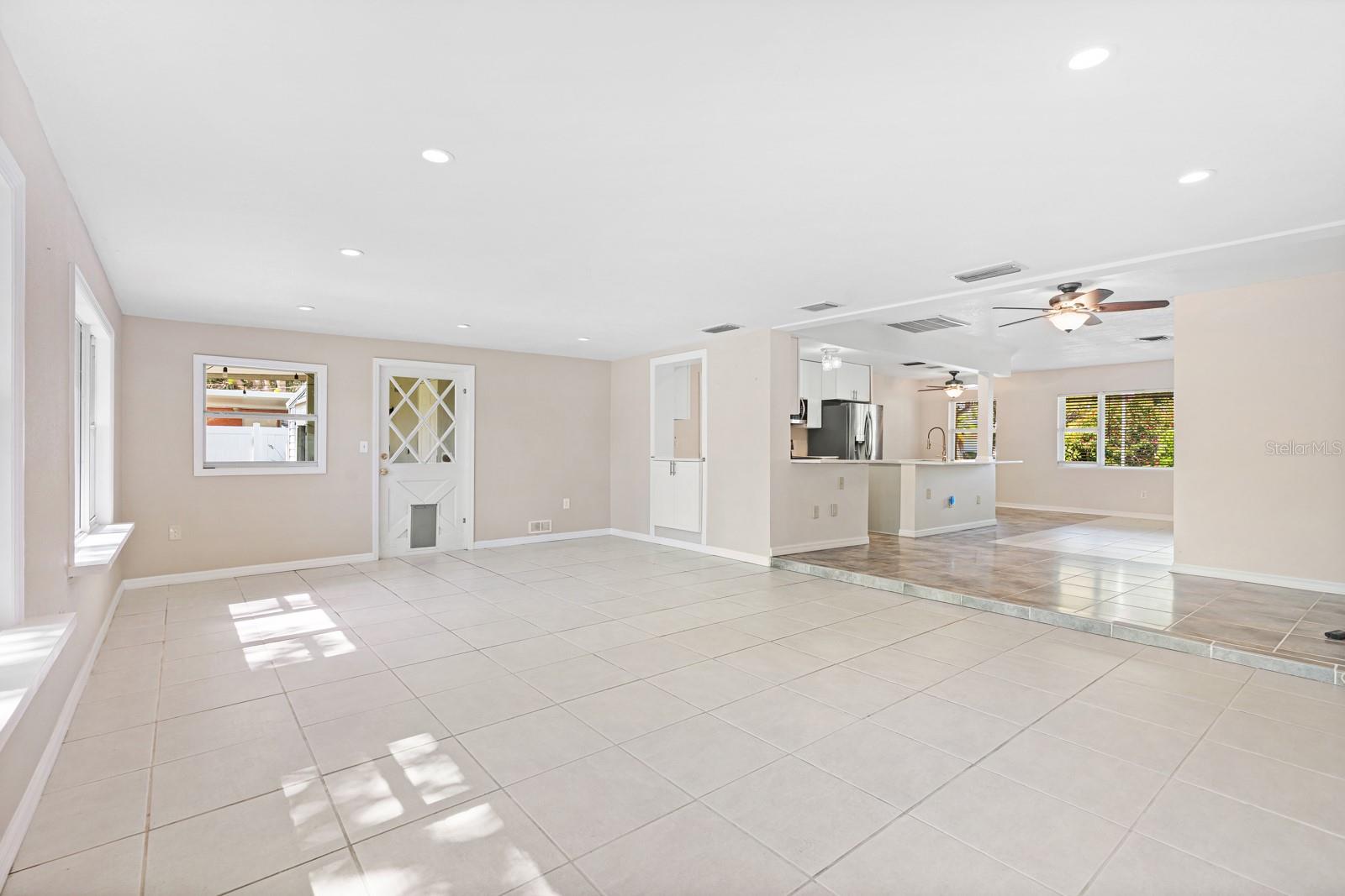 Image 10 of 21 For 101 24th Street Ne