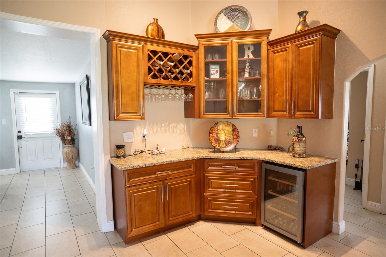 Image 14 of 43 For 16248 Verndale Lane