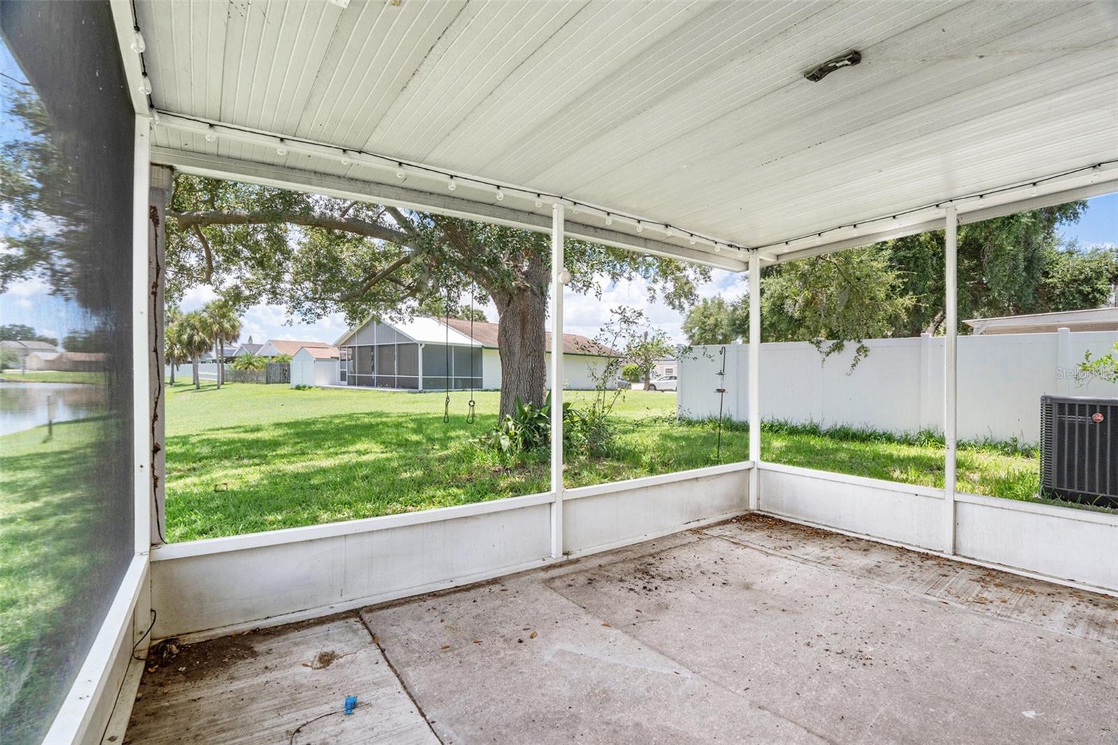 Image 36 of 47 For 11017 Springridge Drive