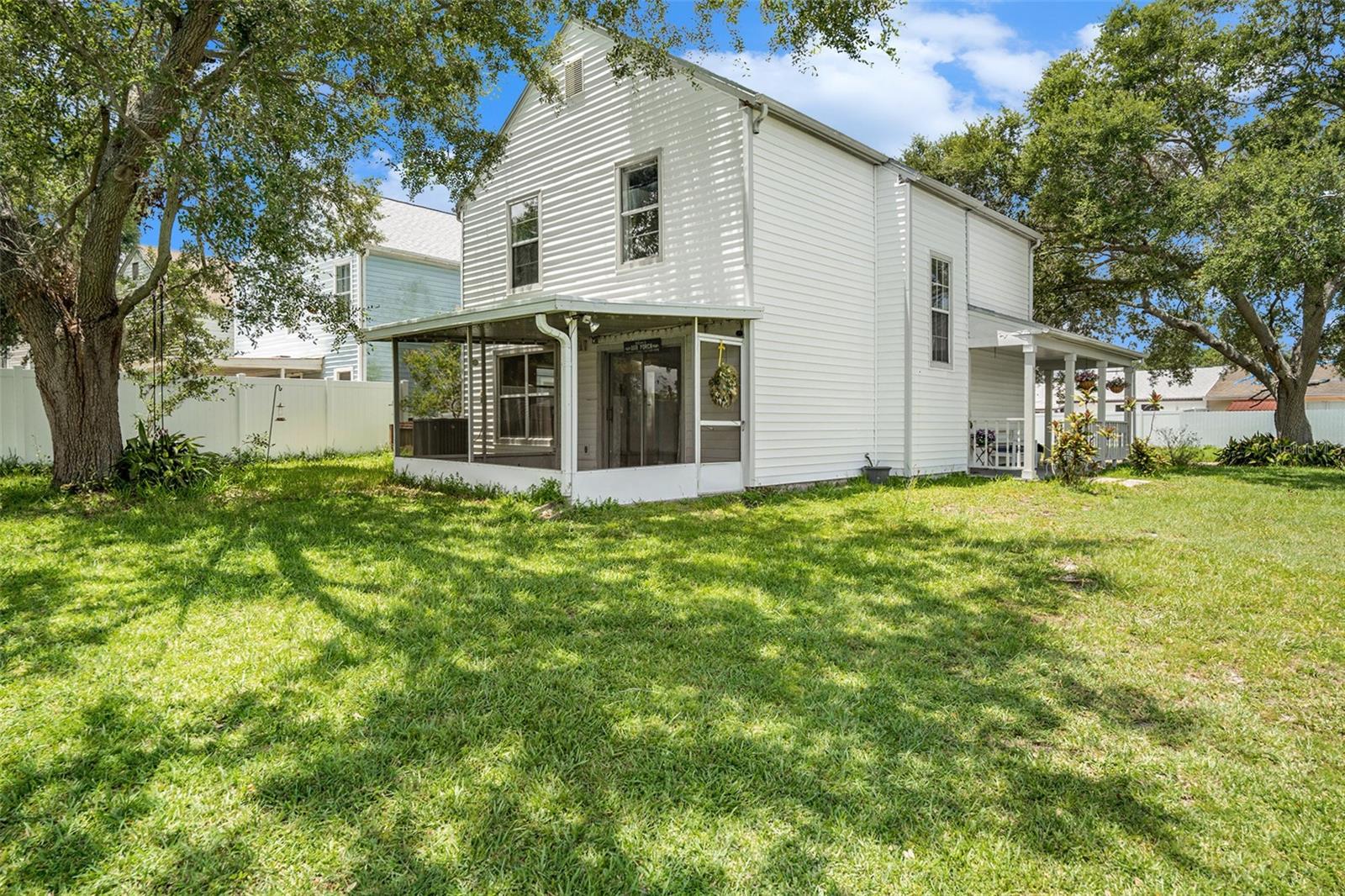 Image 37 of 47 For 11017 Springridge Drive