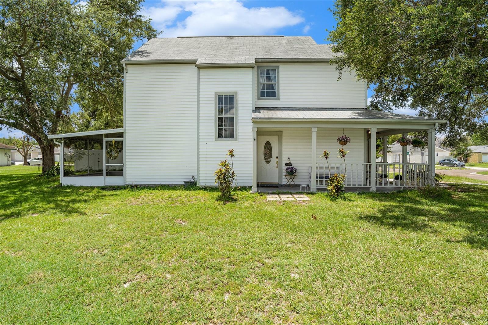 Image 4 of 47 For 11017 Springridge Drive