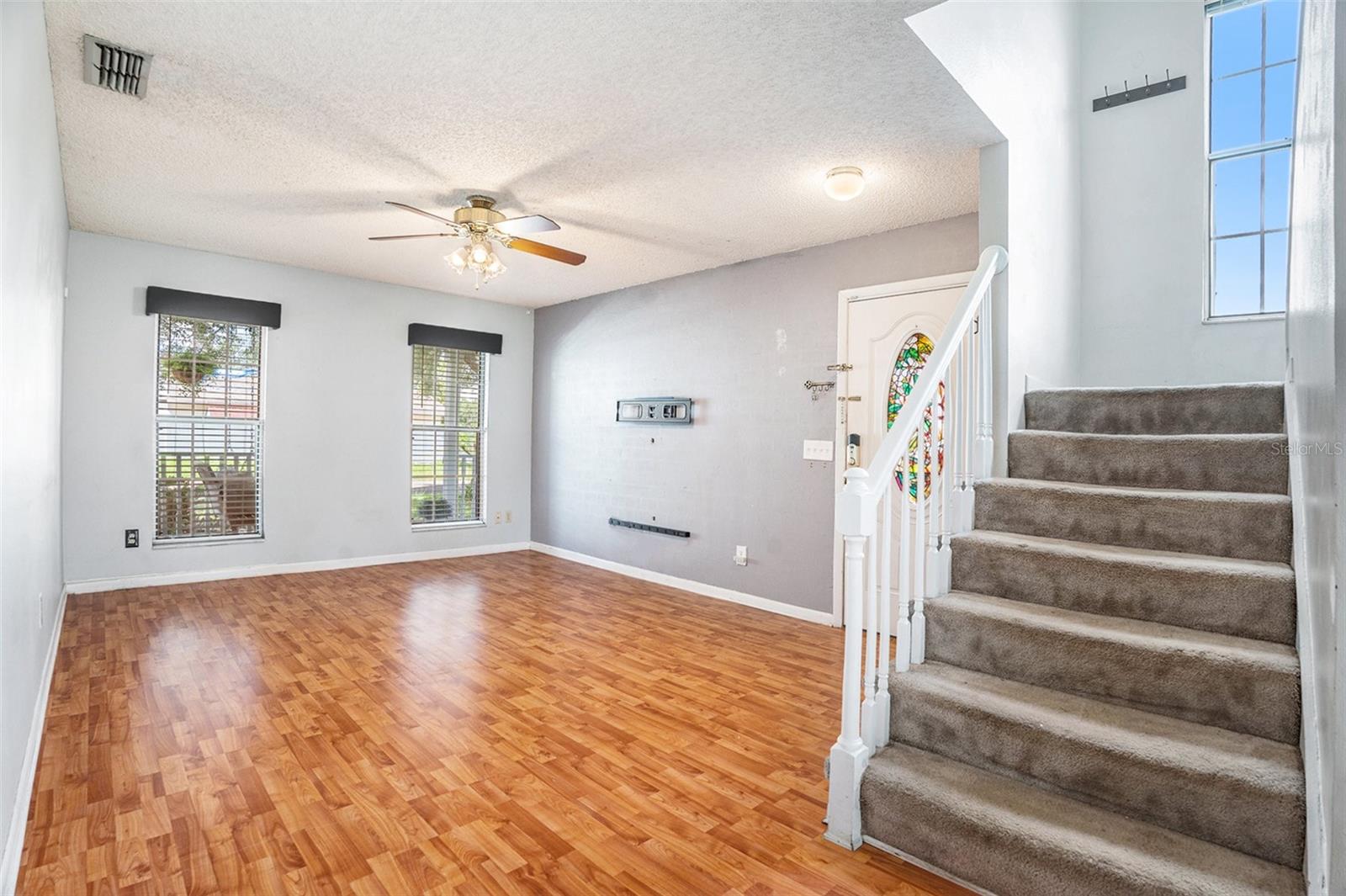 Image 9 of 47 For 11017 Springridge Drive