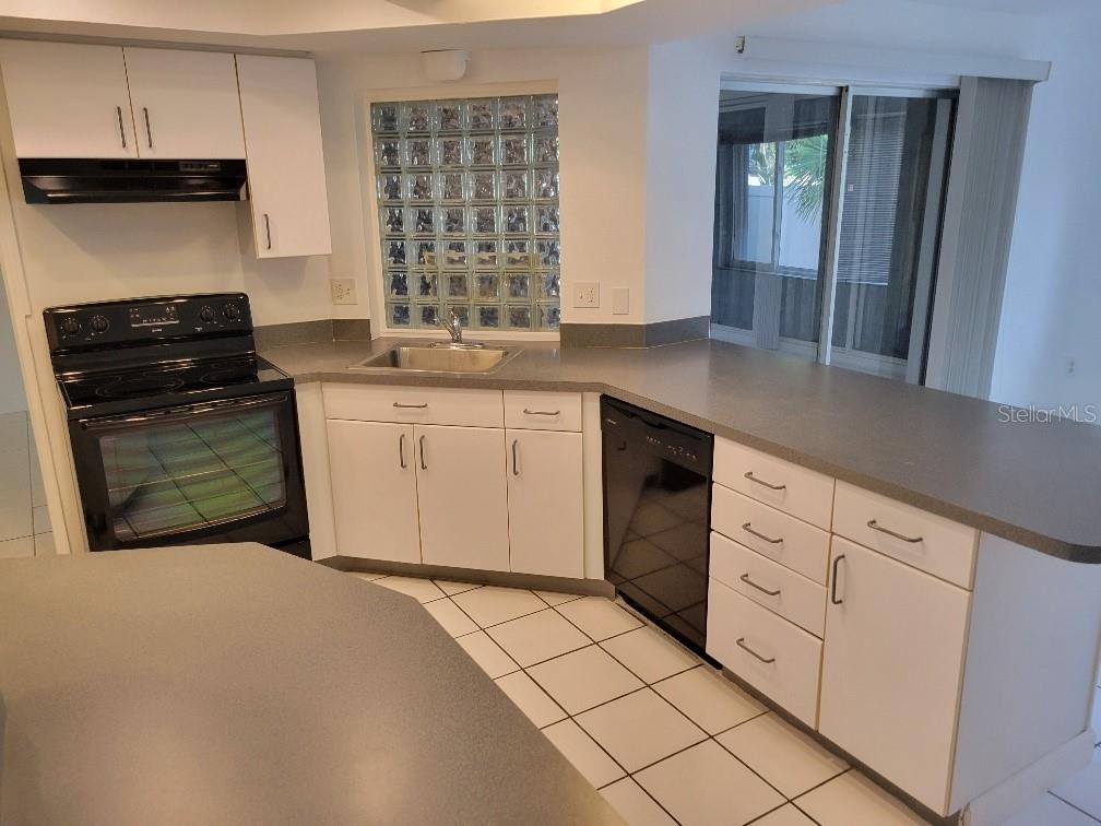 Image 12 of 26 For 315 Tessier Drive