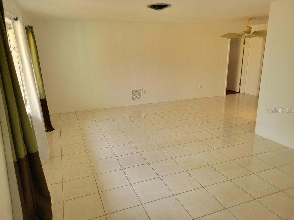 Image 9 of 26 For 315 Tessier Drive