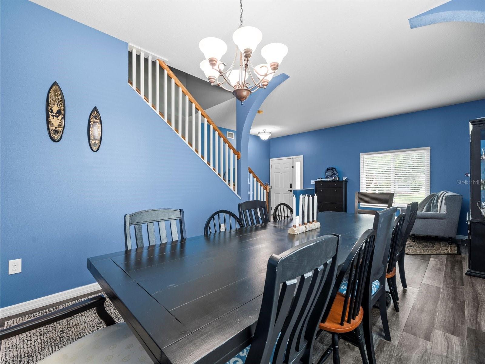 Image 12 of 56 For 25423 Bruford Boulevard