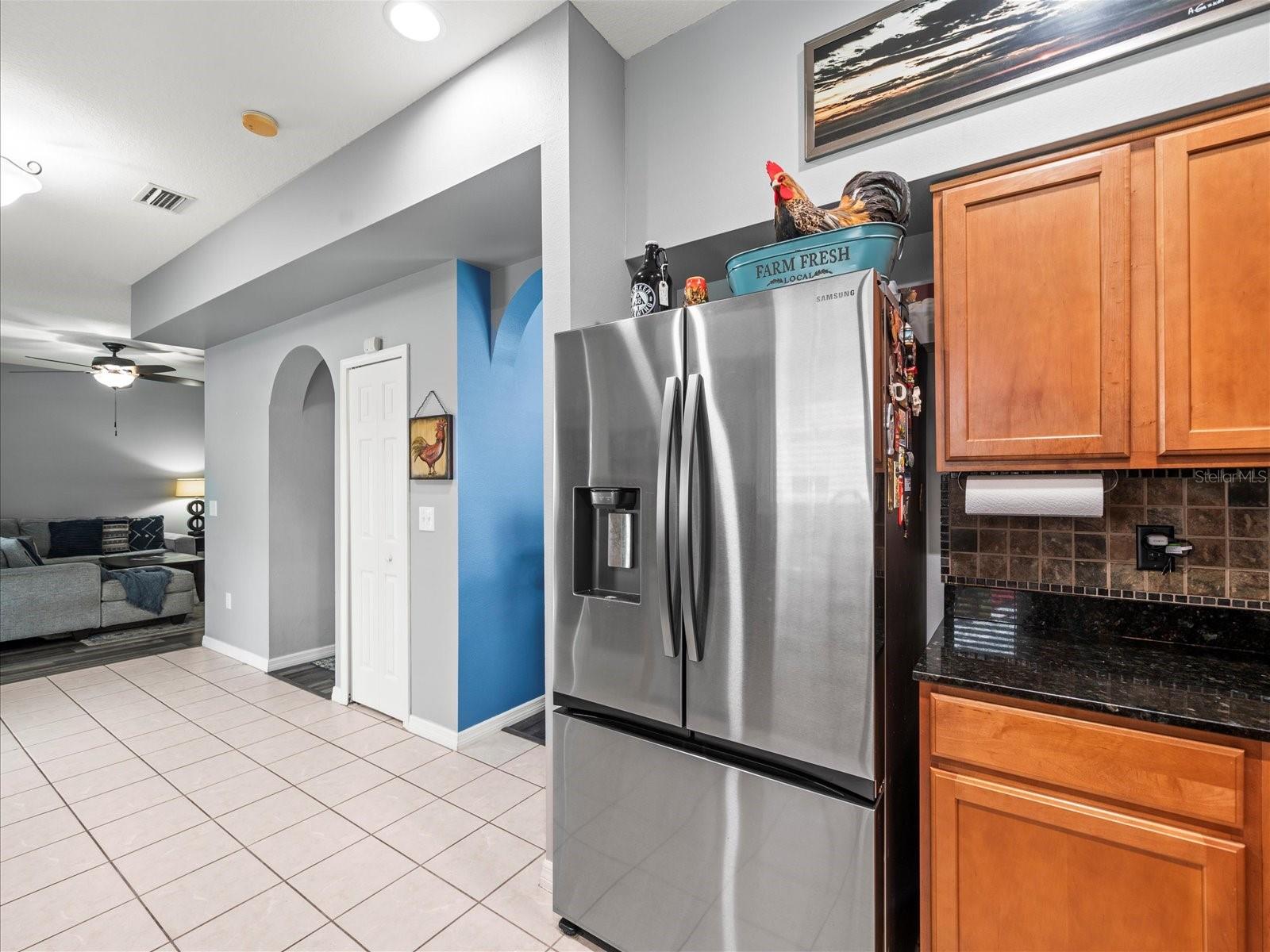 Image 20 of 56 For 25423 Bruford Boulevard