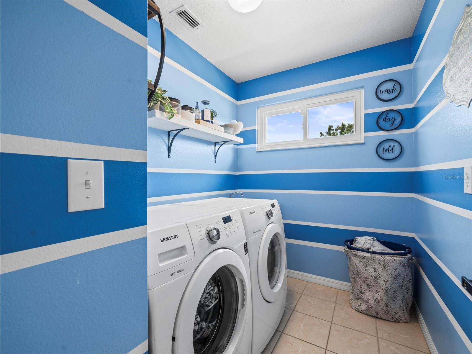 Image 43 of 56 For 25423 Bruford Boulevard