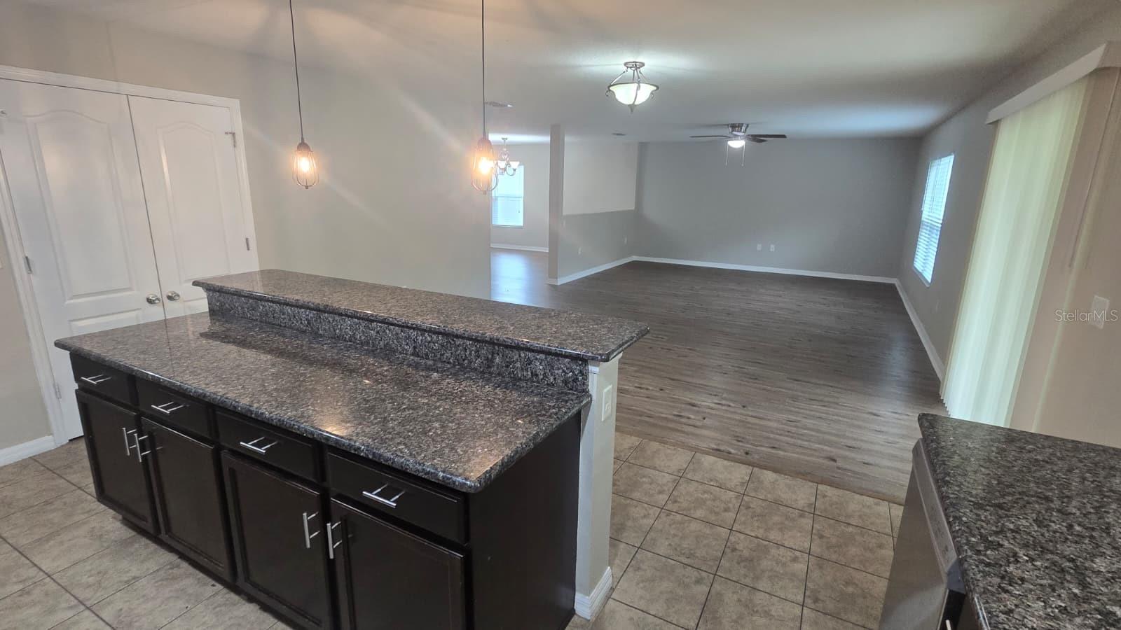 Image 5 of 22 For 7267 Somerset Pond Drive