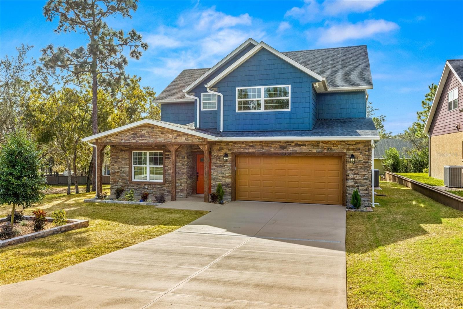 Listing photo id 25 for 5332 Westchase Loop
