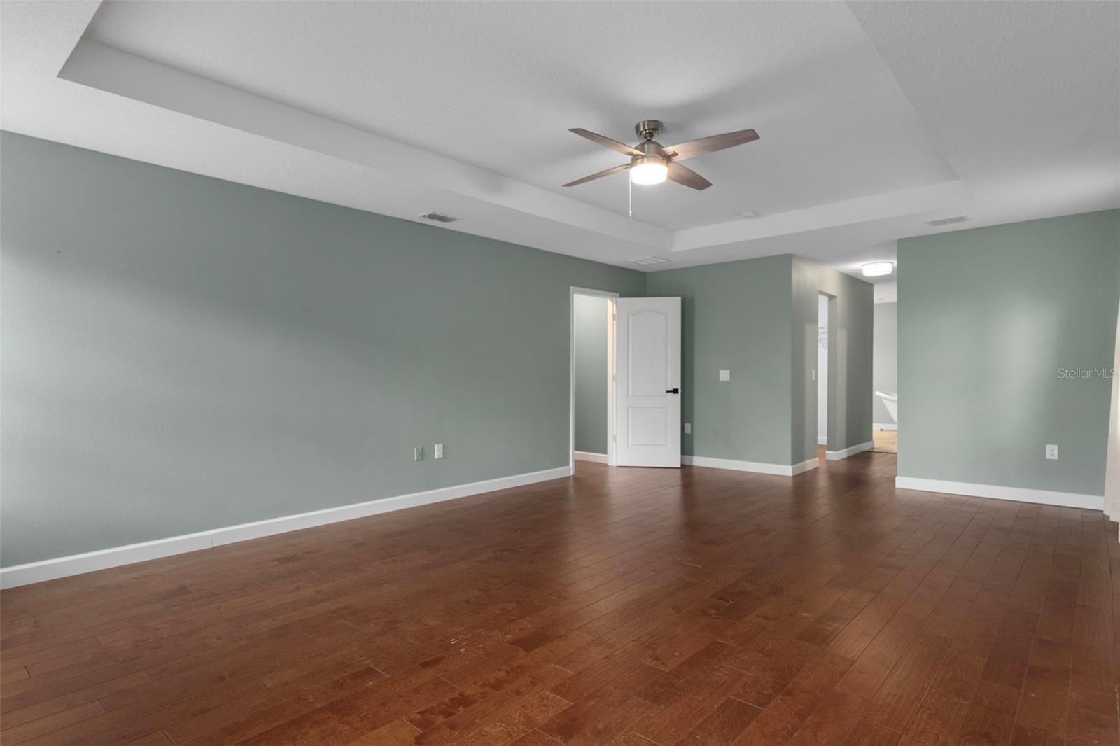 Image 55 of 70 For 18098 Macek Road